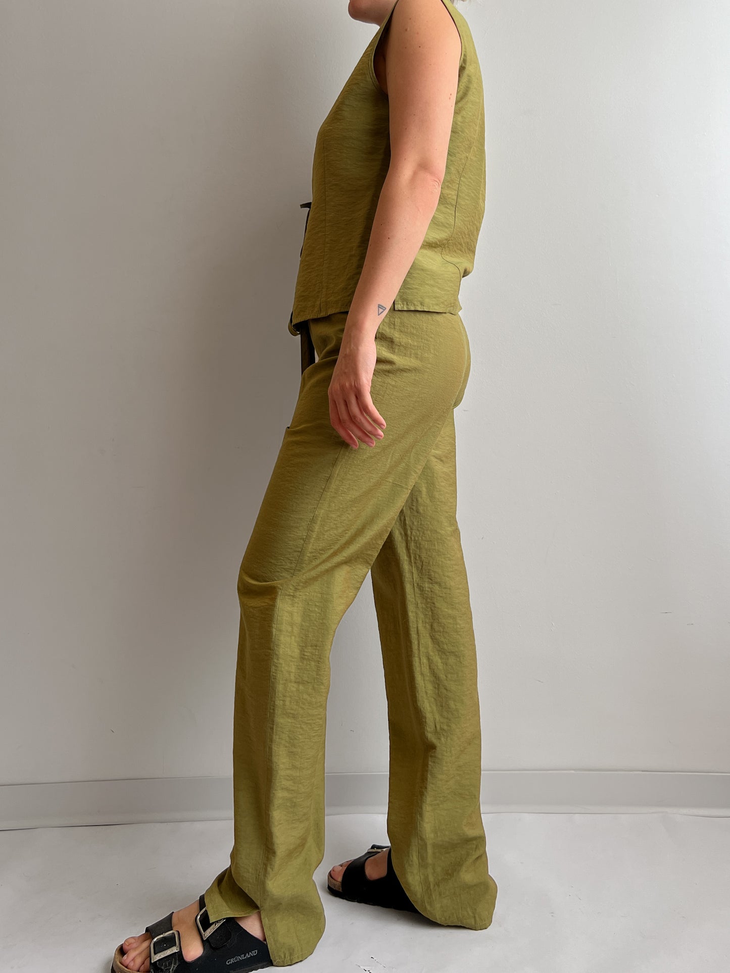 Viscose olive green suit