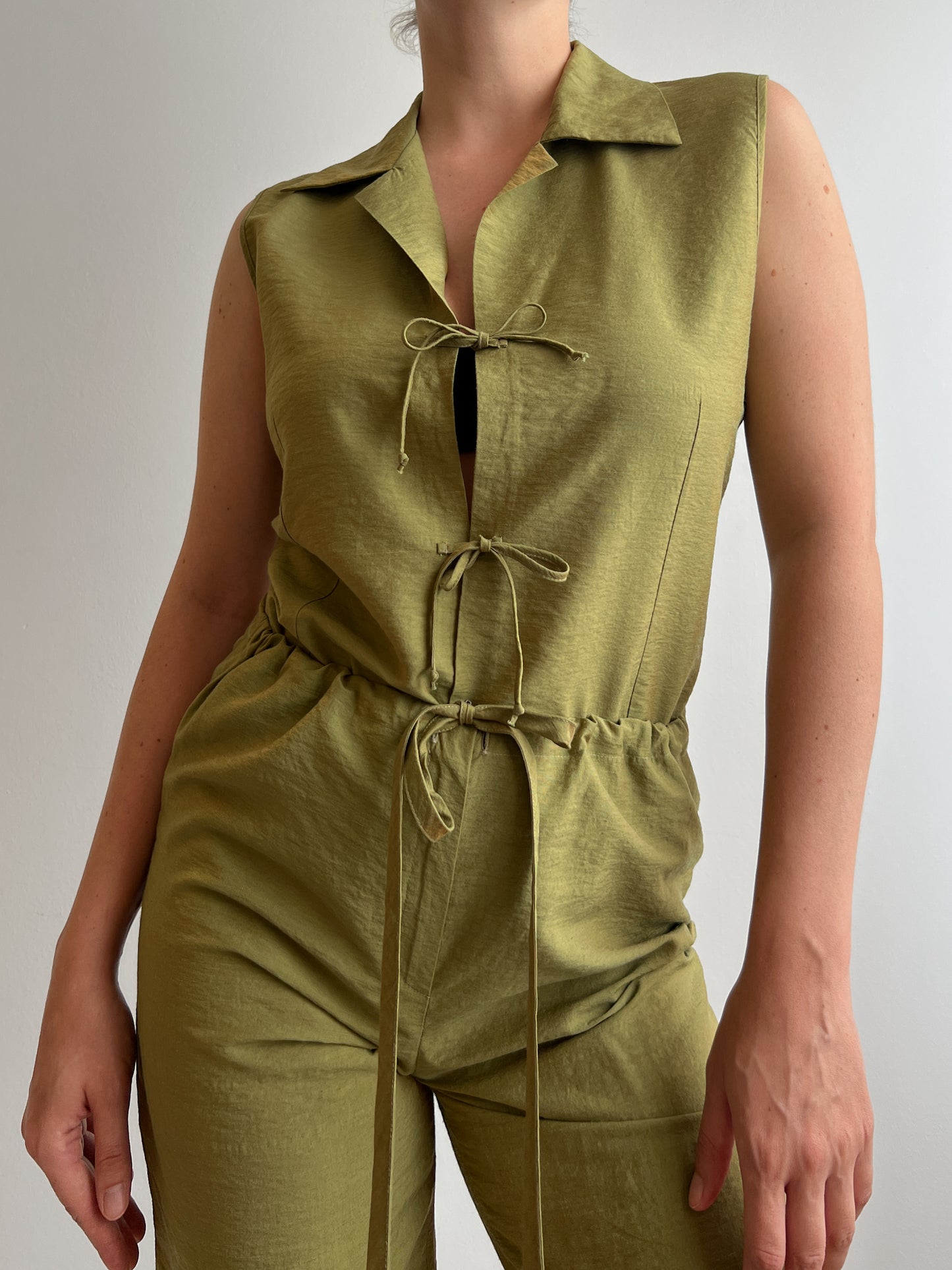 Viscose olive green suit