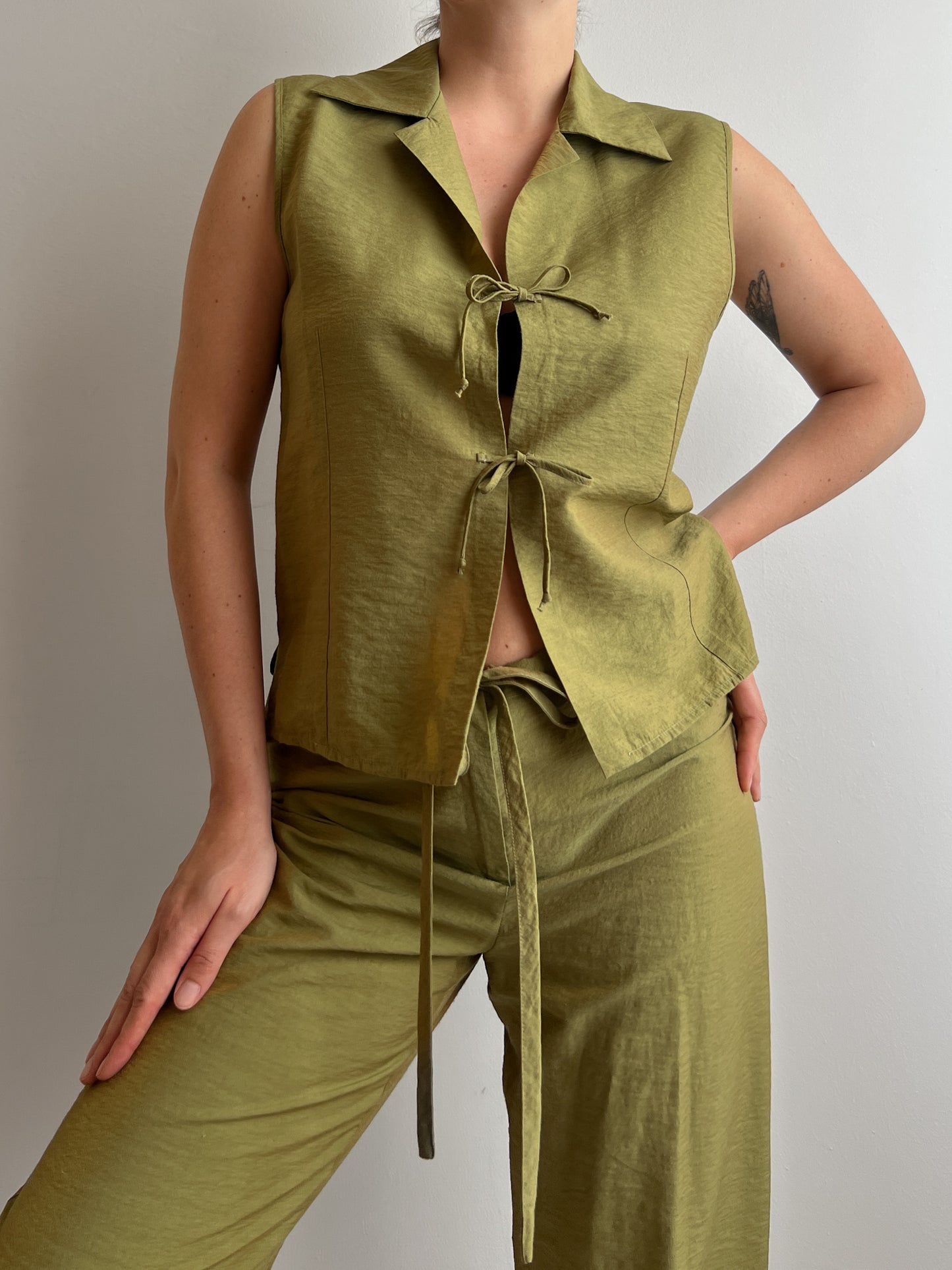 Viscose olive green suit