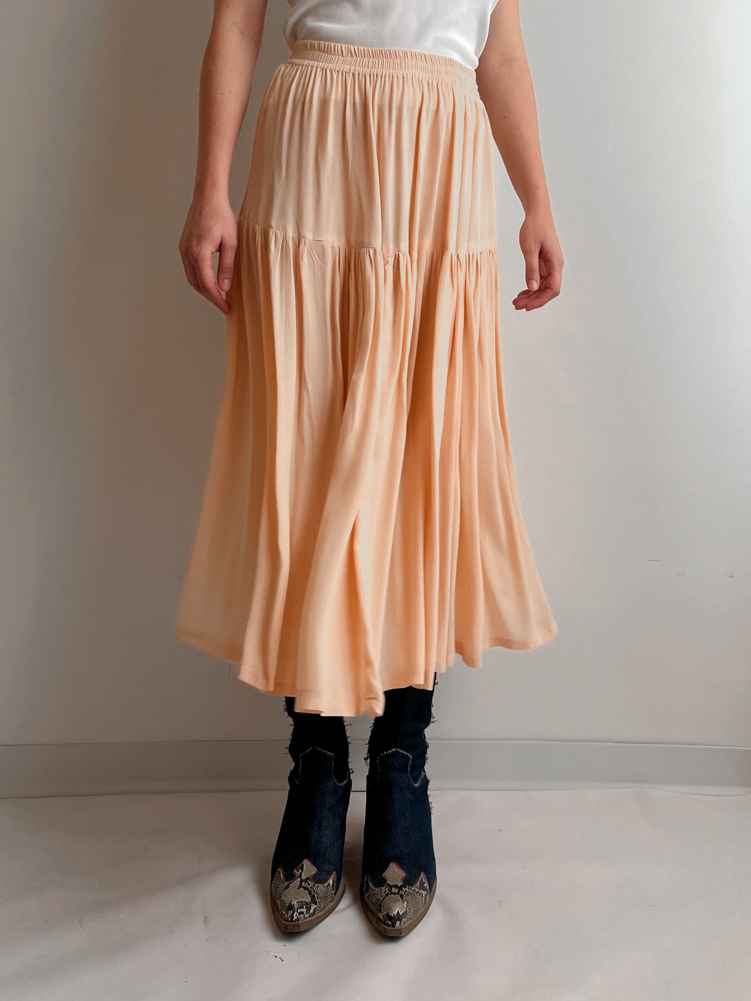 Viscose salmon midi skirt