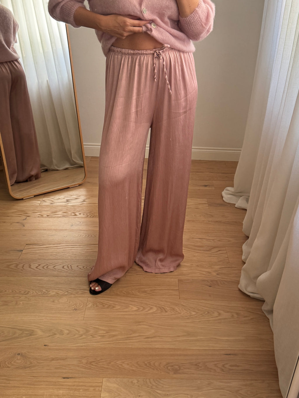 Pantaloni in viscosa - Powder Pink