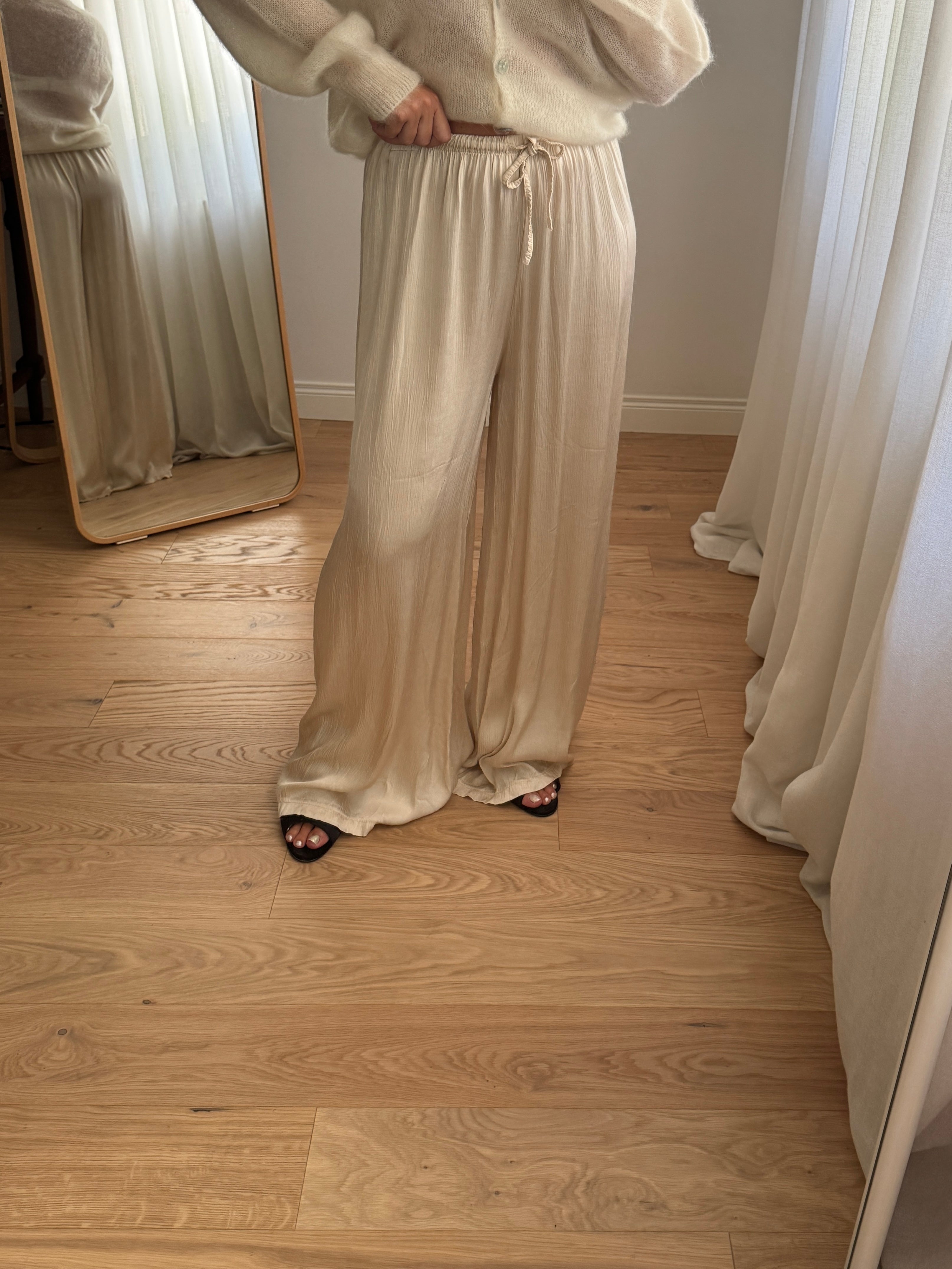 Pantaloni in viscosa - Milk