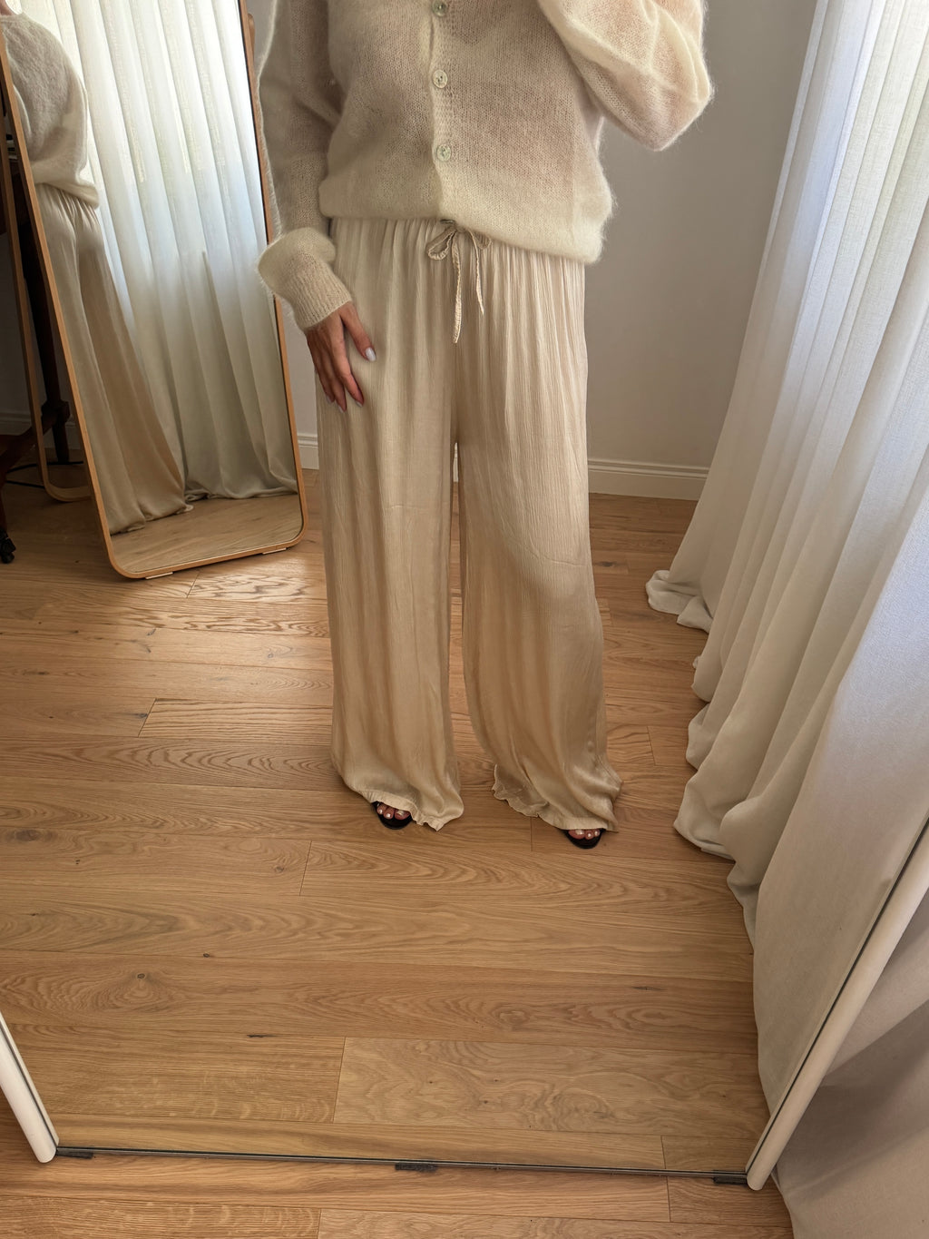 Pantaloni in viscosa - Milk