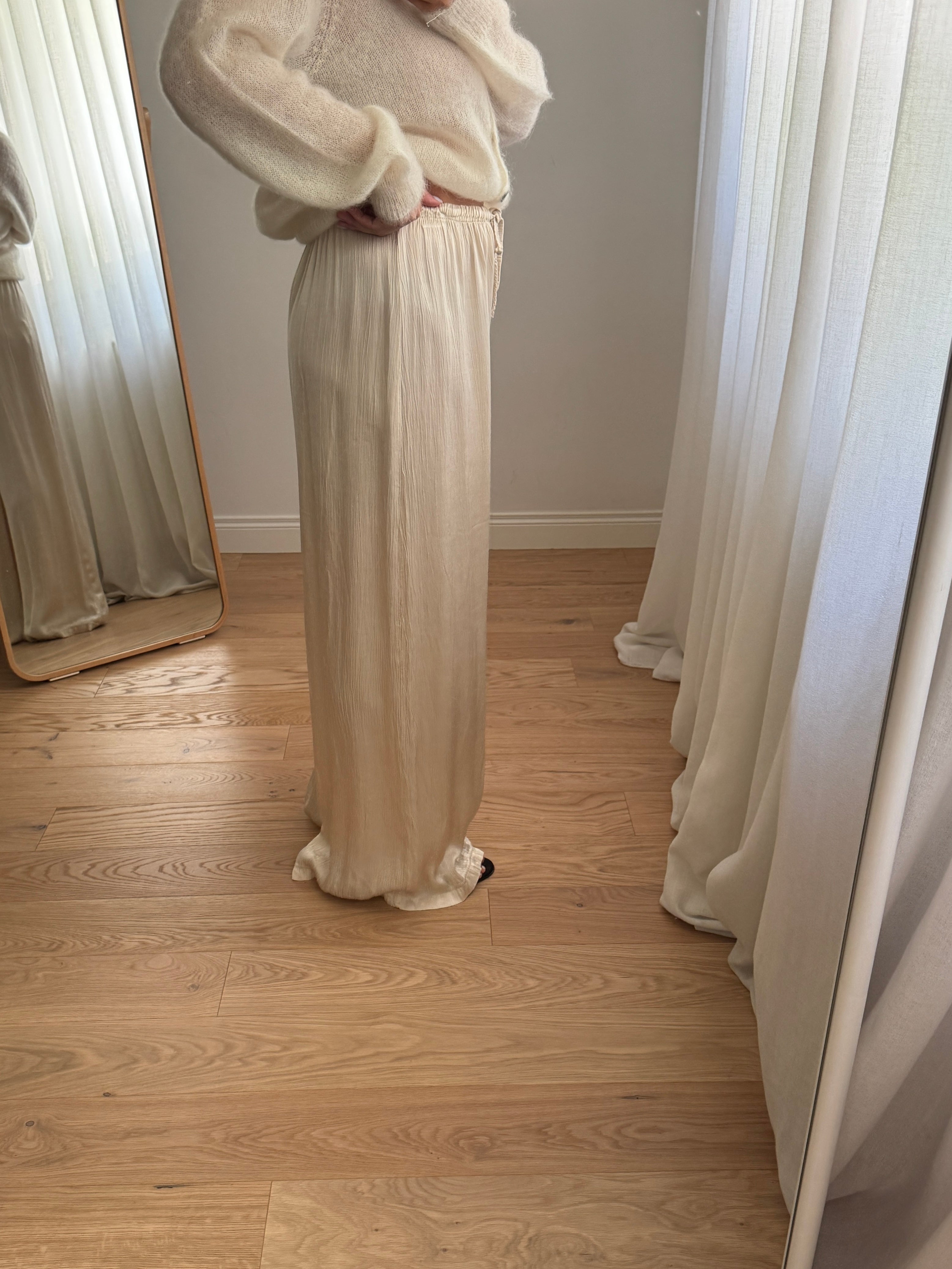 Pantaloni in viscosa - Milk
