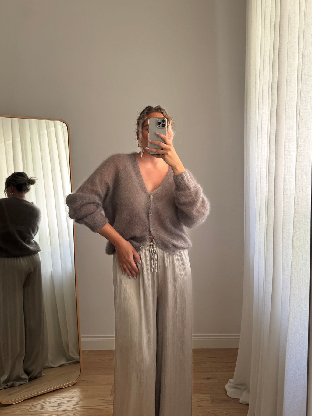 Cardigan in kid mohair - Stone