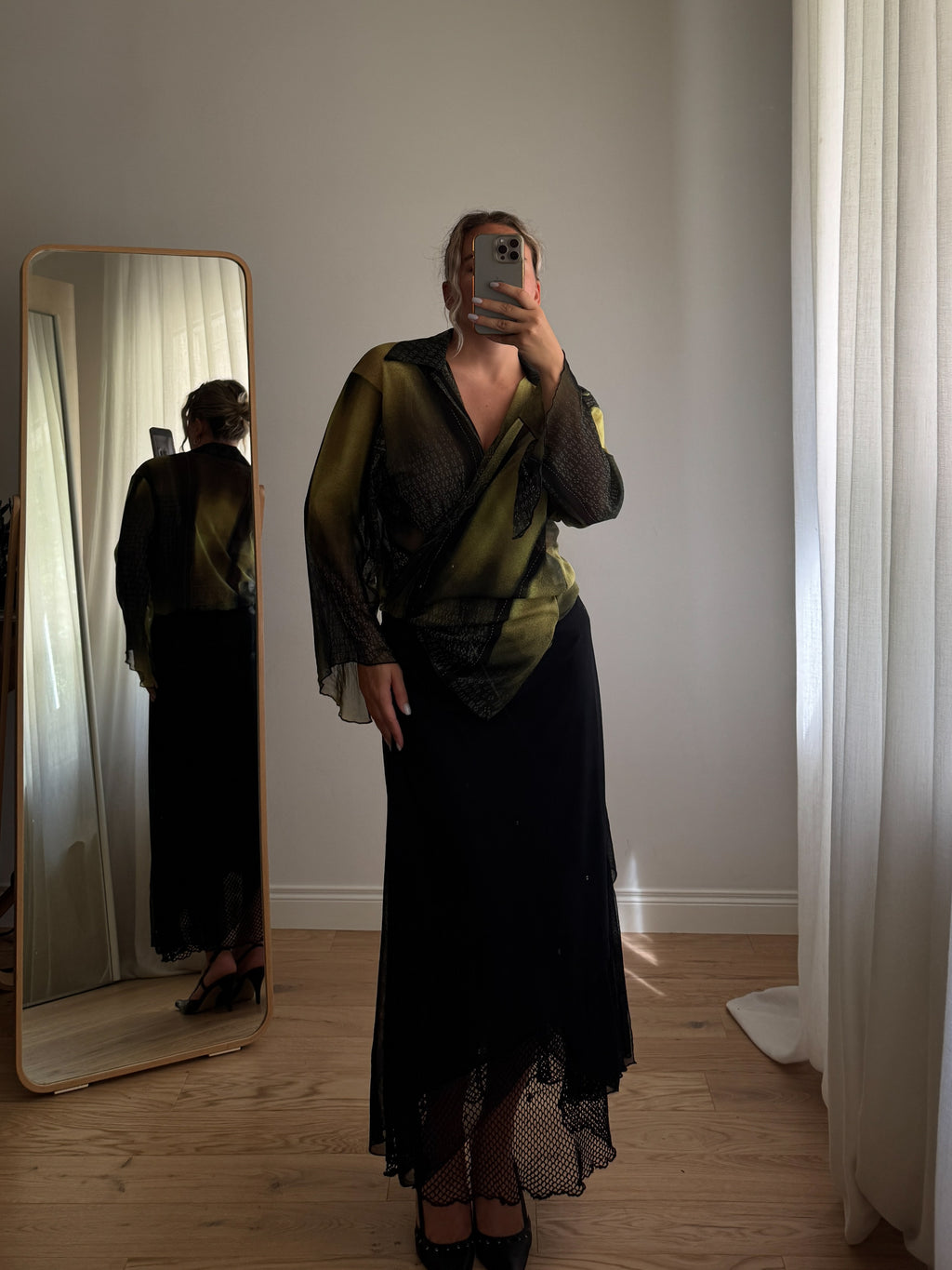 Blusa in viscosa verde e nera
