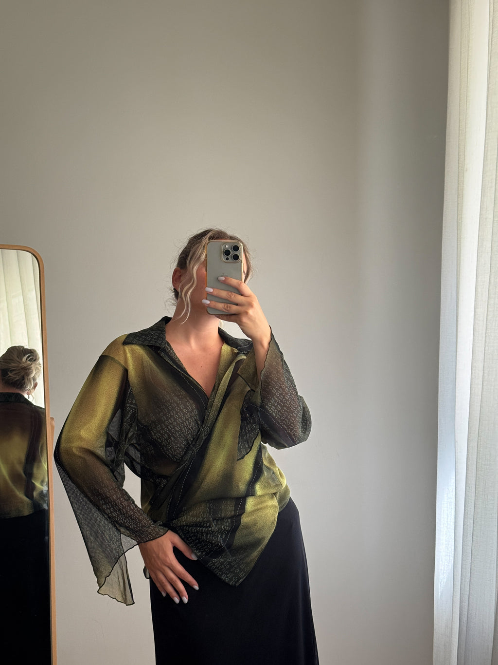 Blusa in viscosa verde e nera