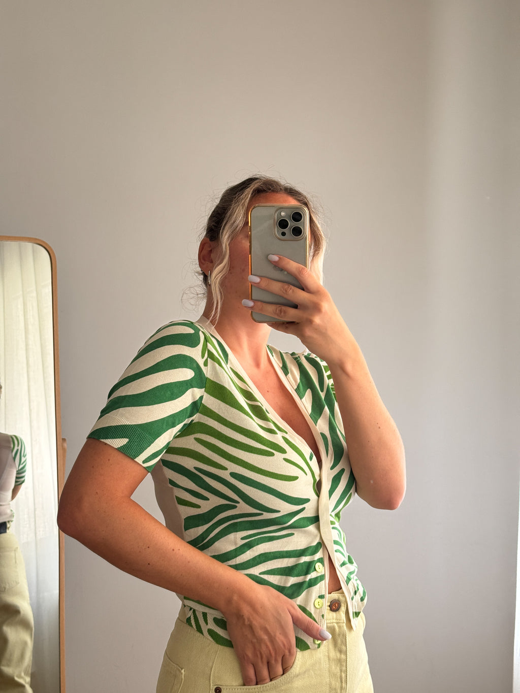 Top Blumarine avorio e verde