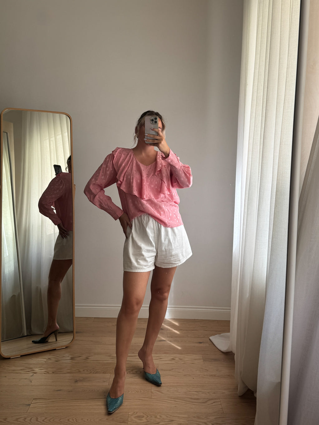 Blusa sartoriale in pura seta rosa