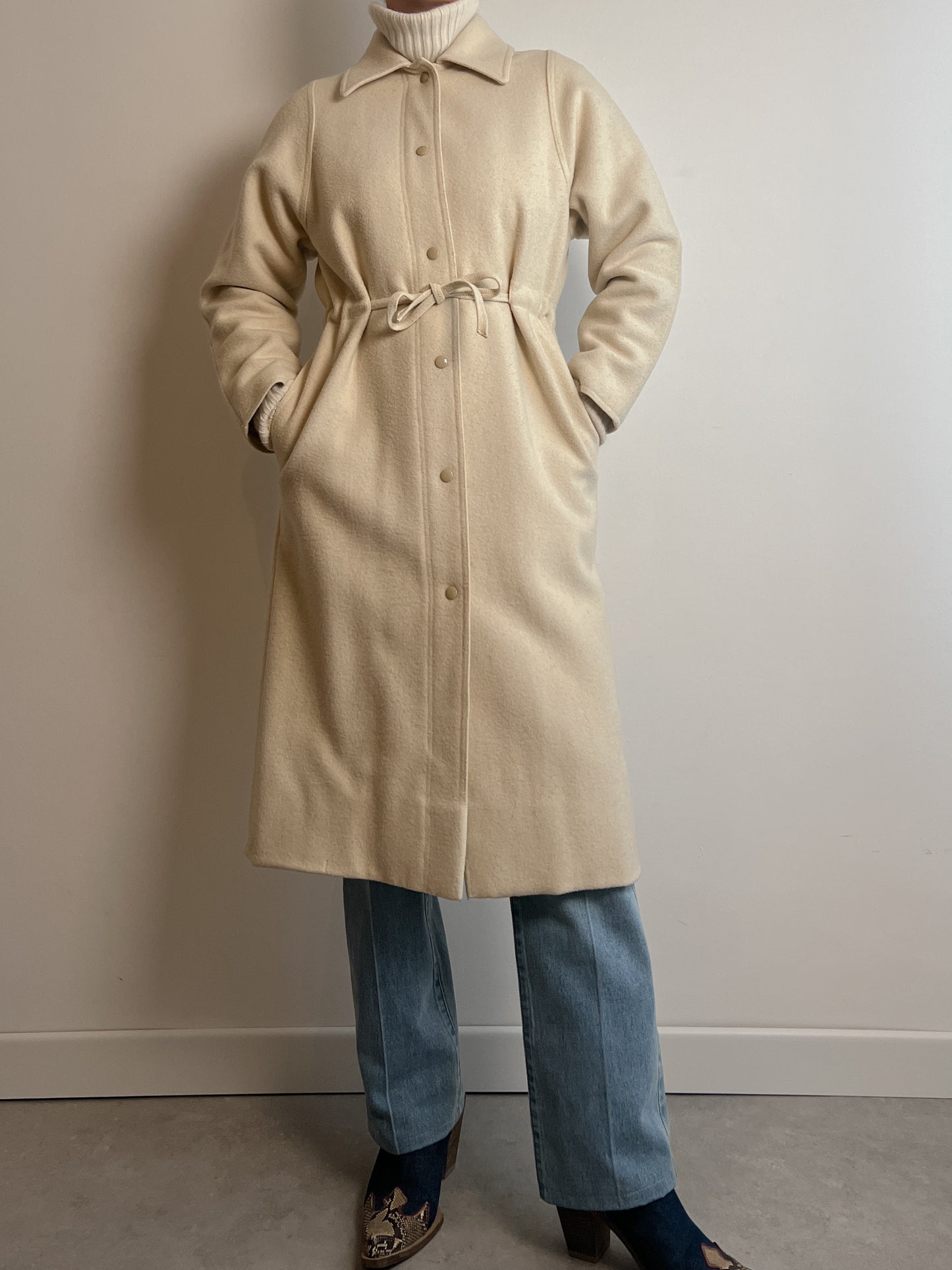 Pure wool ivory coat