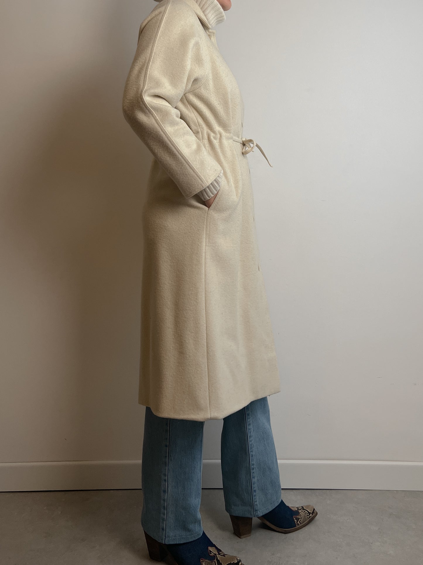 Pure wool ivory coat