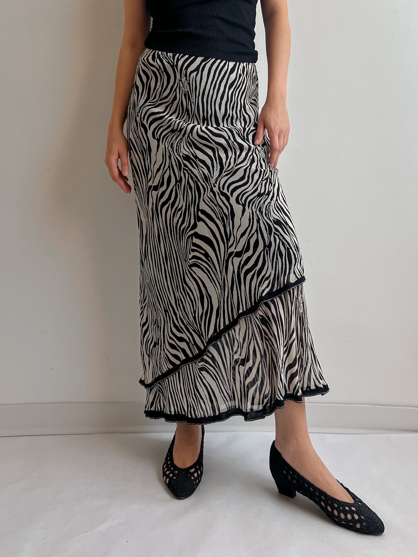 Pure viscose animalier skirt