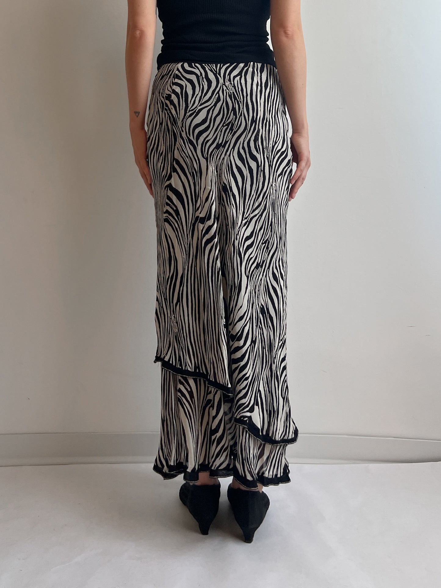 Pure viscose animalier skirt