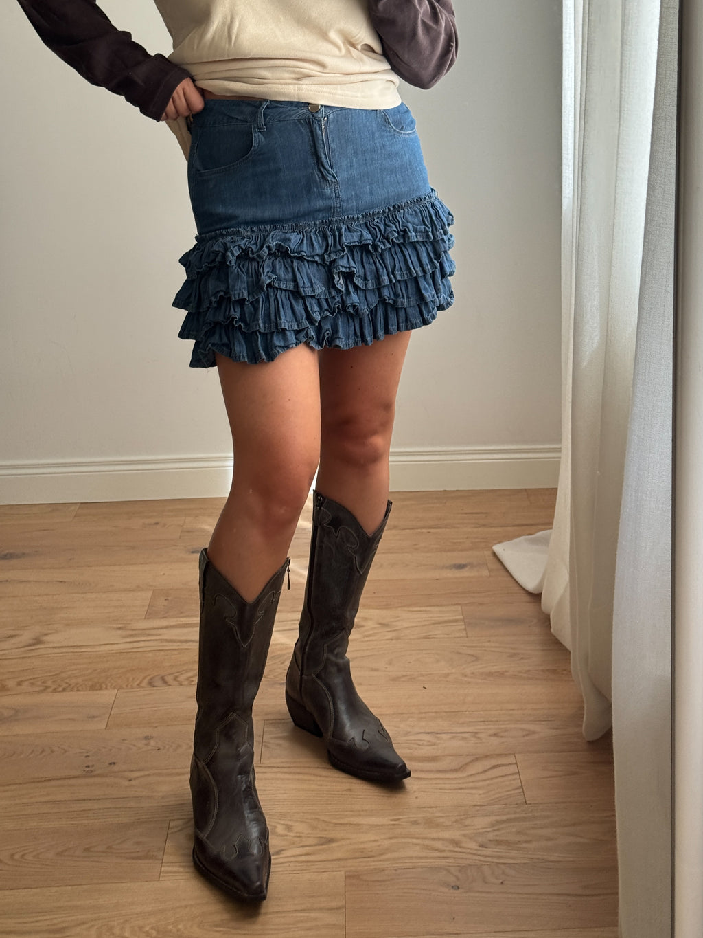 Minigonna in denim con ruches