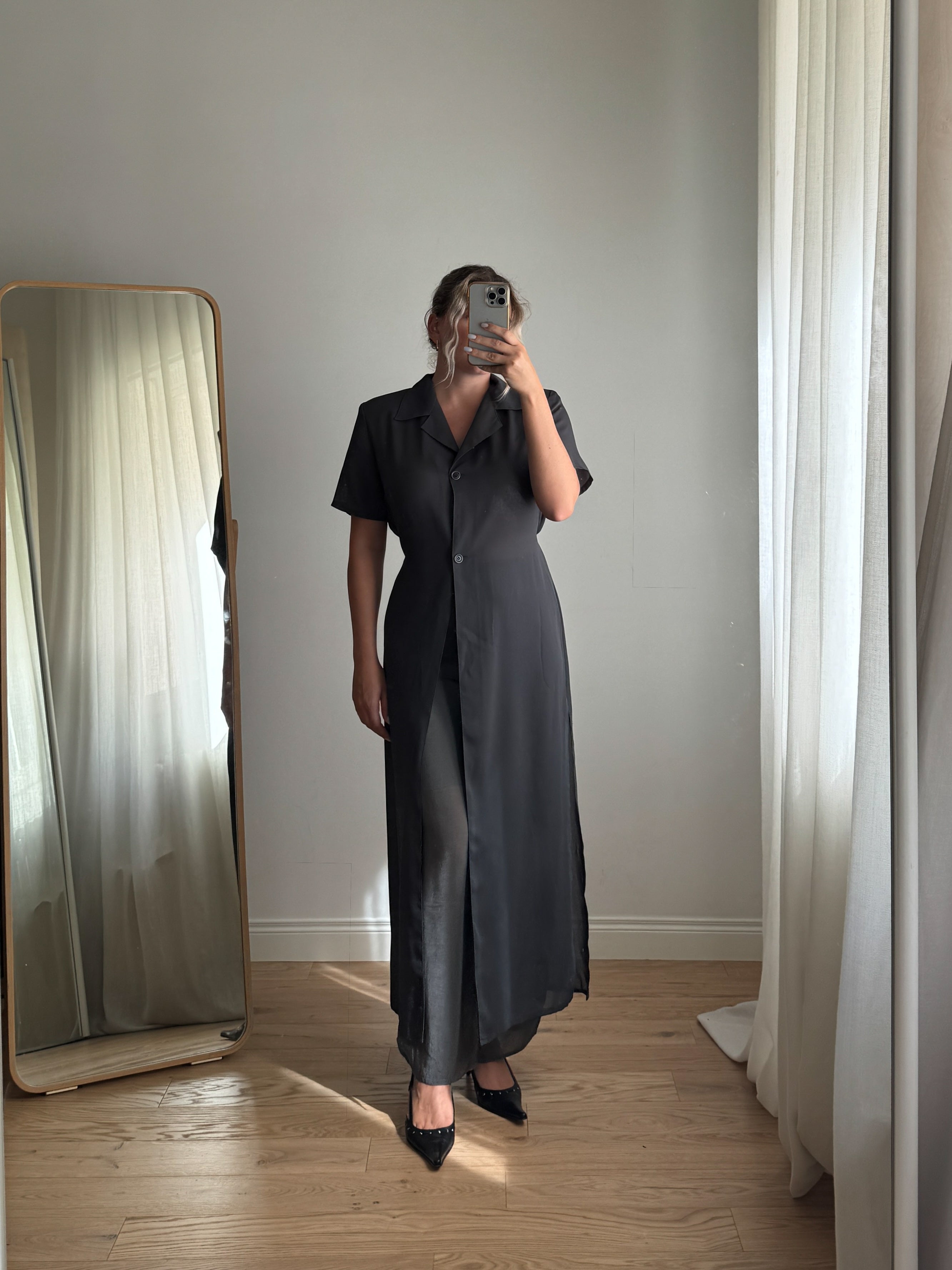 Maxi blusa grigia con punto vita regolabile