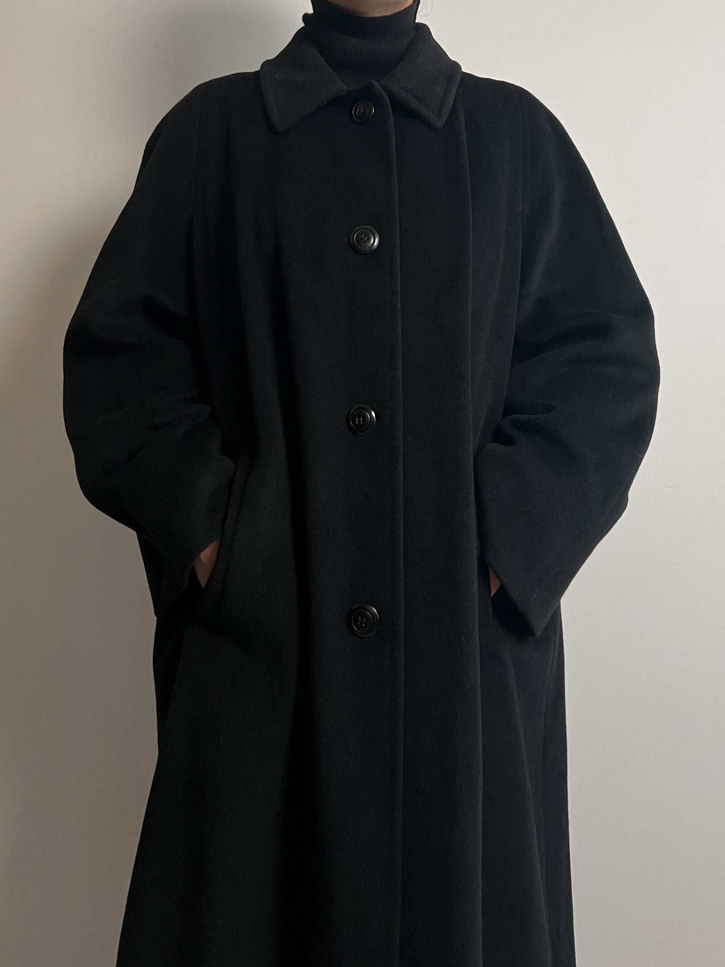 Piacenza wool and angora black coat