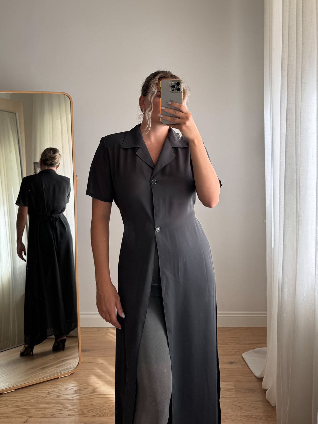 Maxi blusa grigia con punto vita regolabile