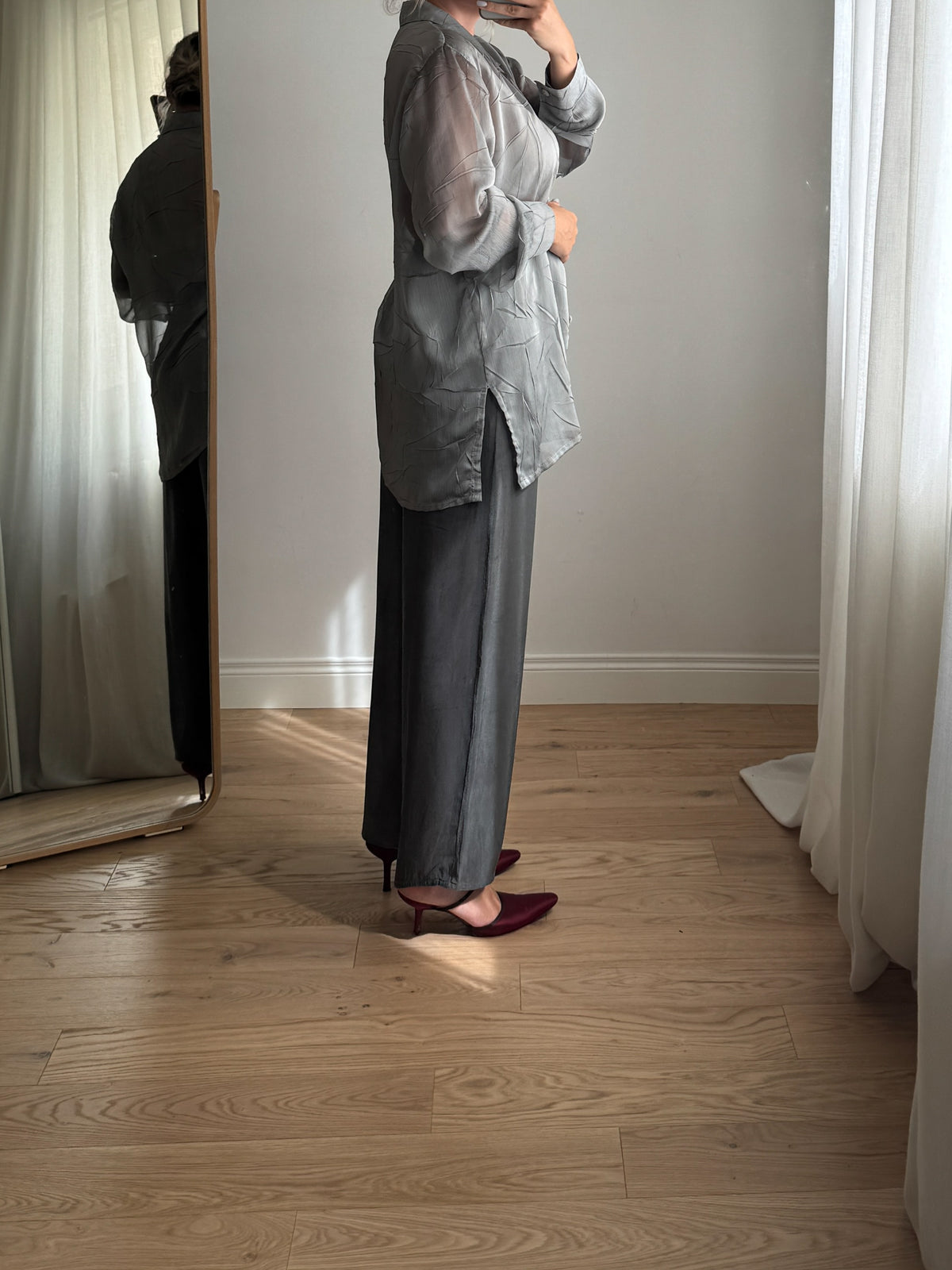 Pantaloni in viscosa mesh metallizzata