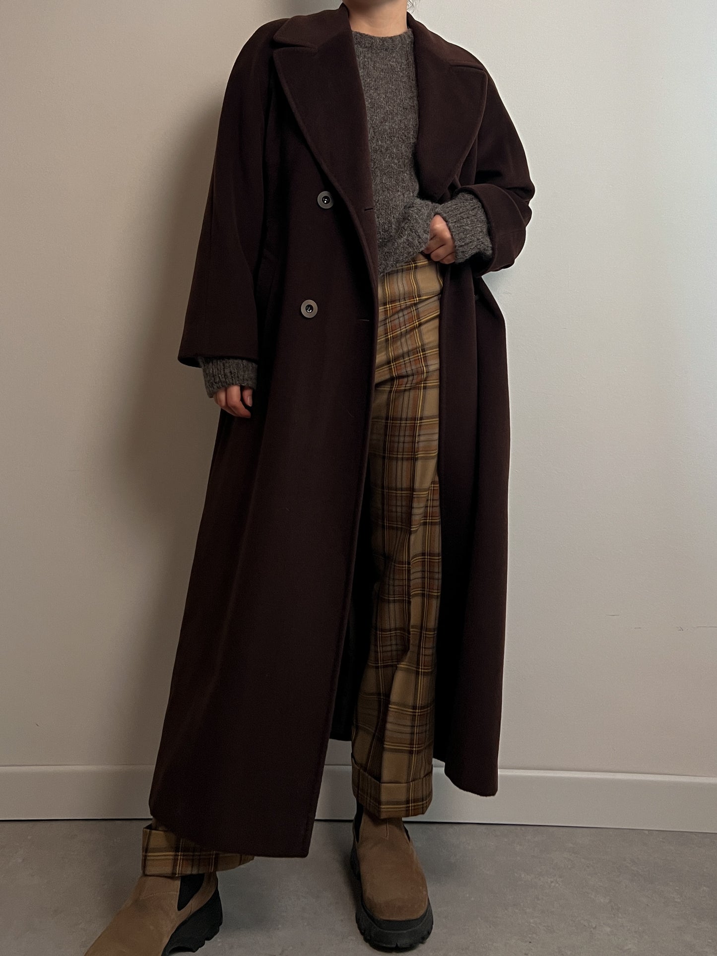 Piacenza pure wool chocolate coat