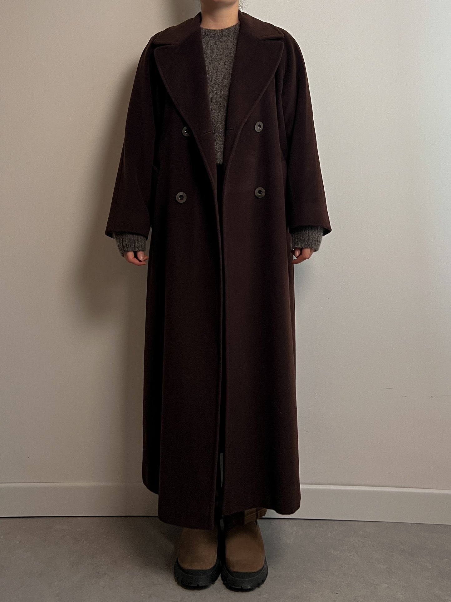 Piacenza pure wool chocolate coat