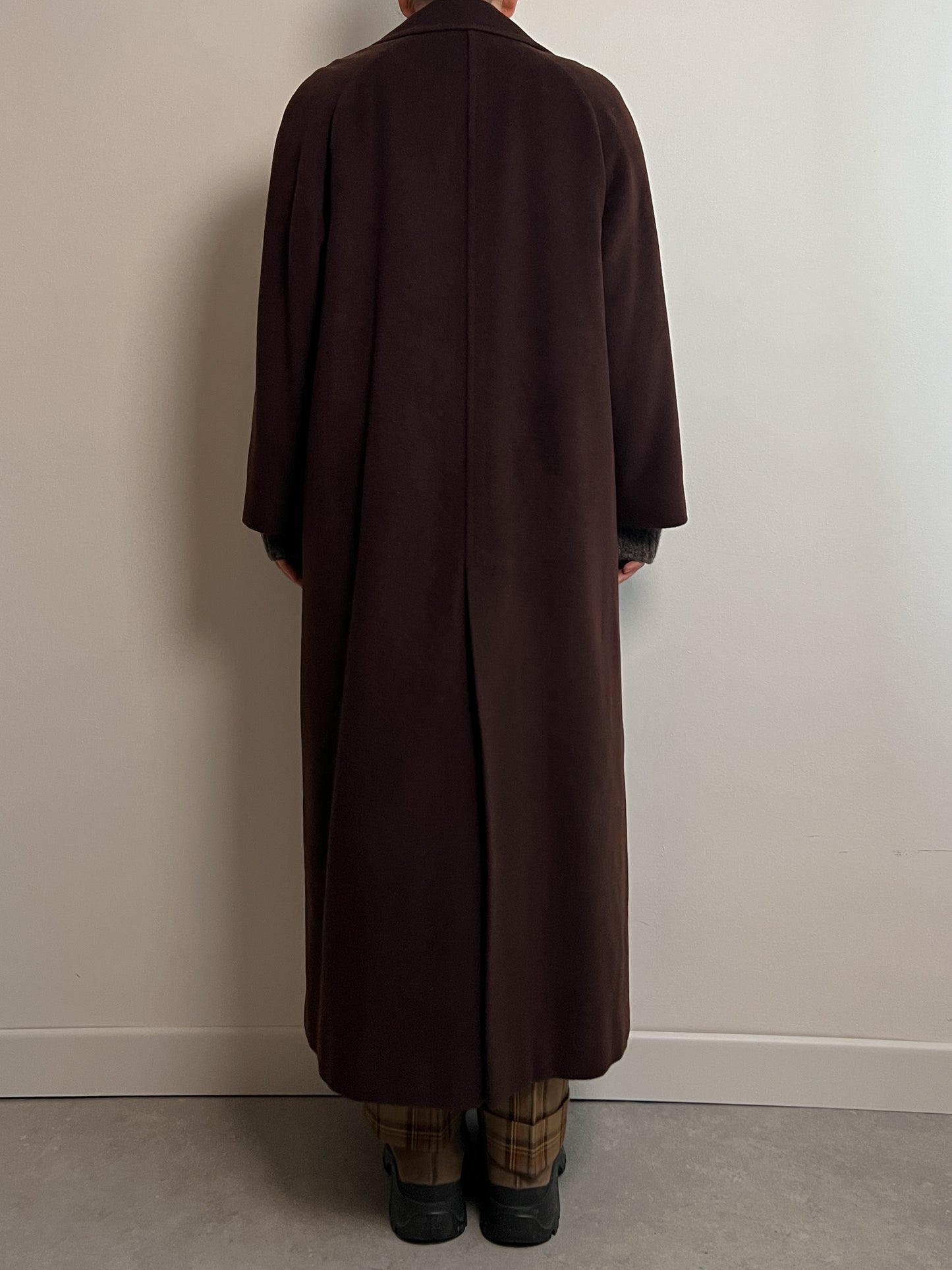 Piacenza pure wool chocolate coat