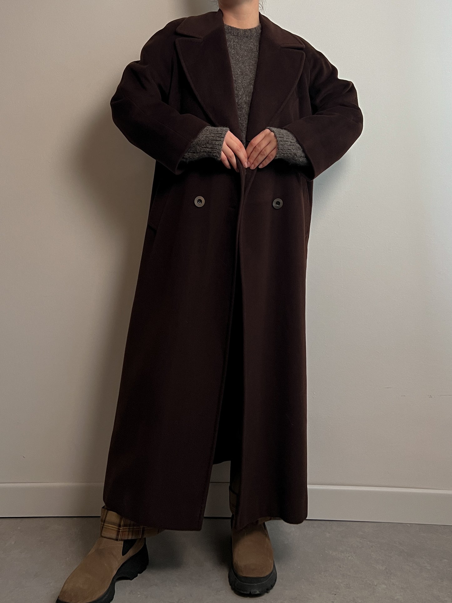 Piacenza pure wool chocolate coat