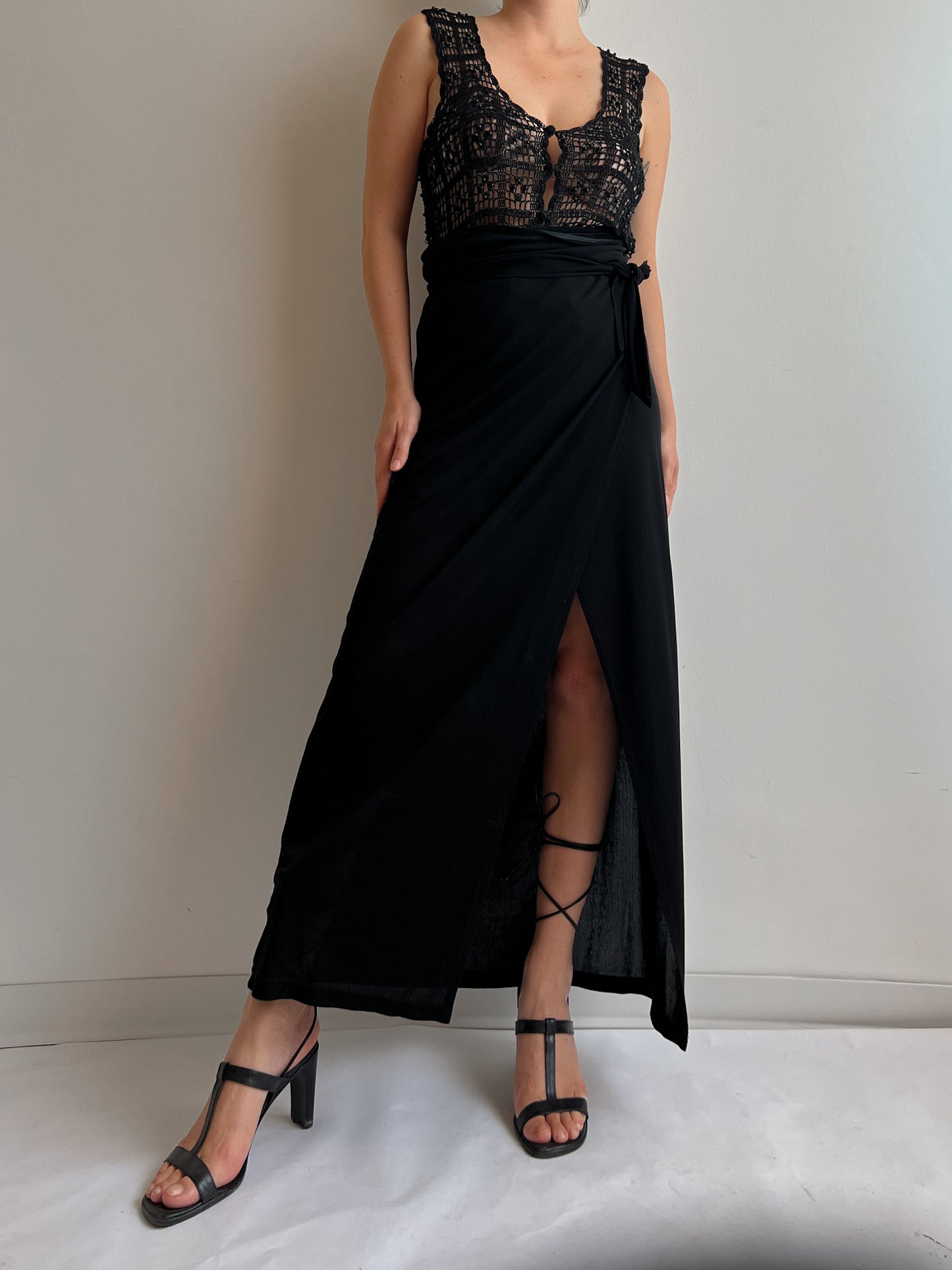 Pure viscose black long skirt