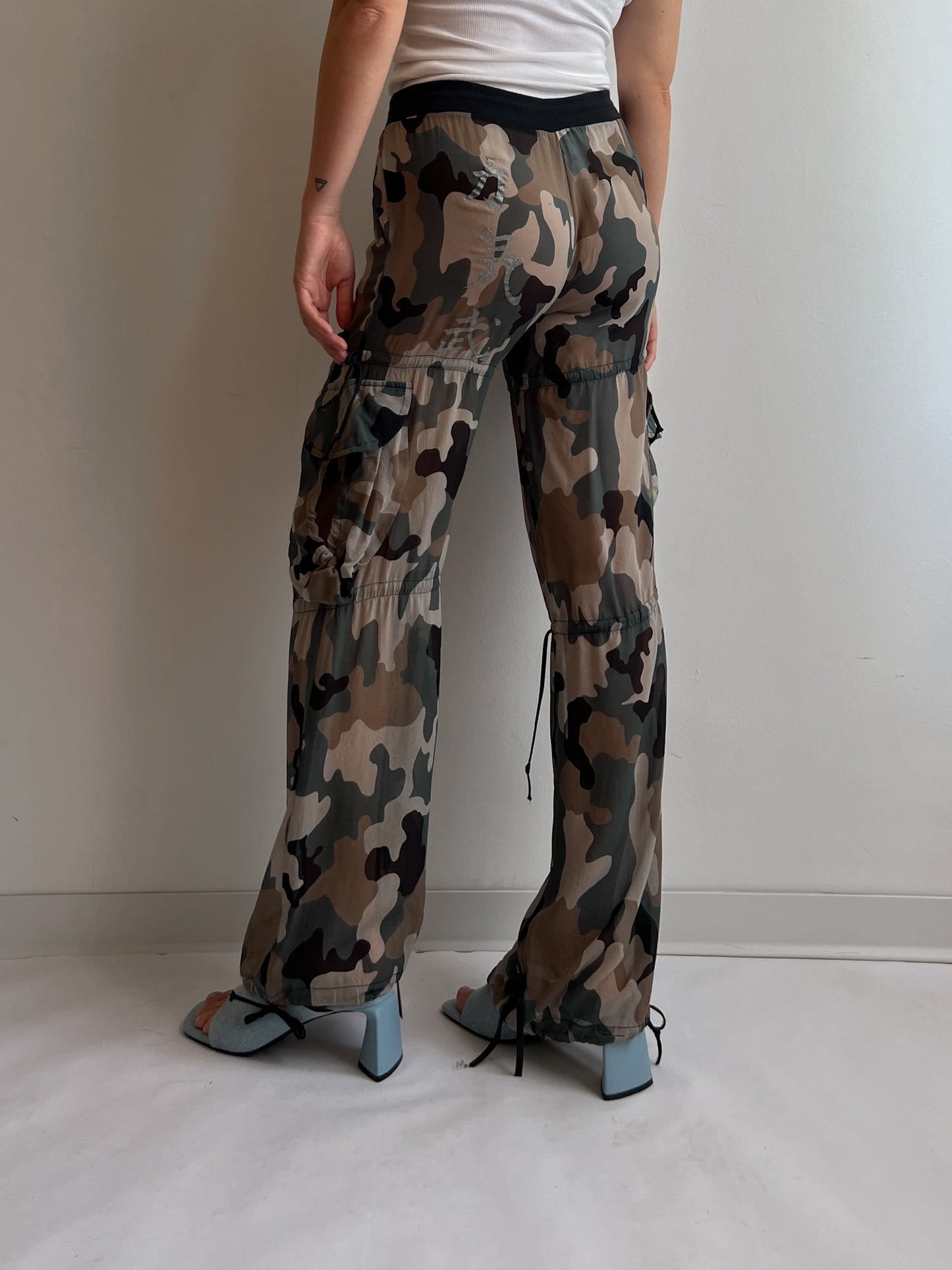 Pinko pure silk cargo pants