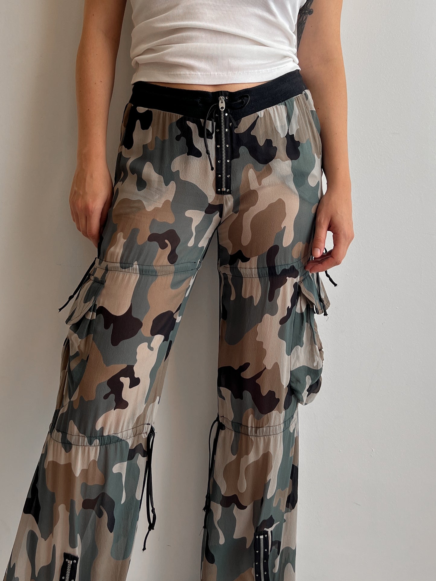 Pinko pure silk cargo pants