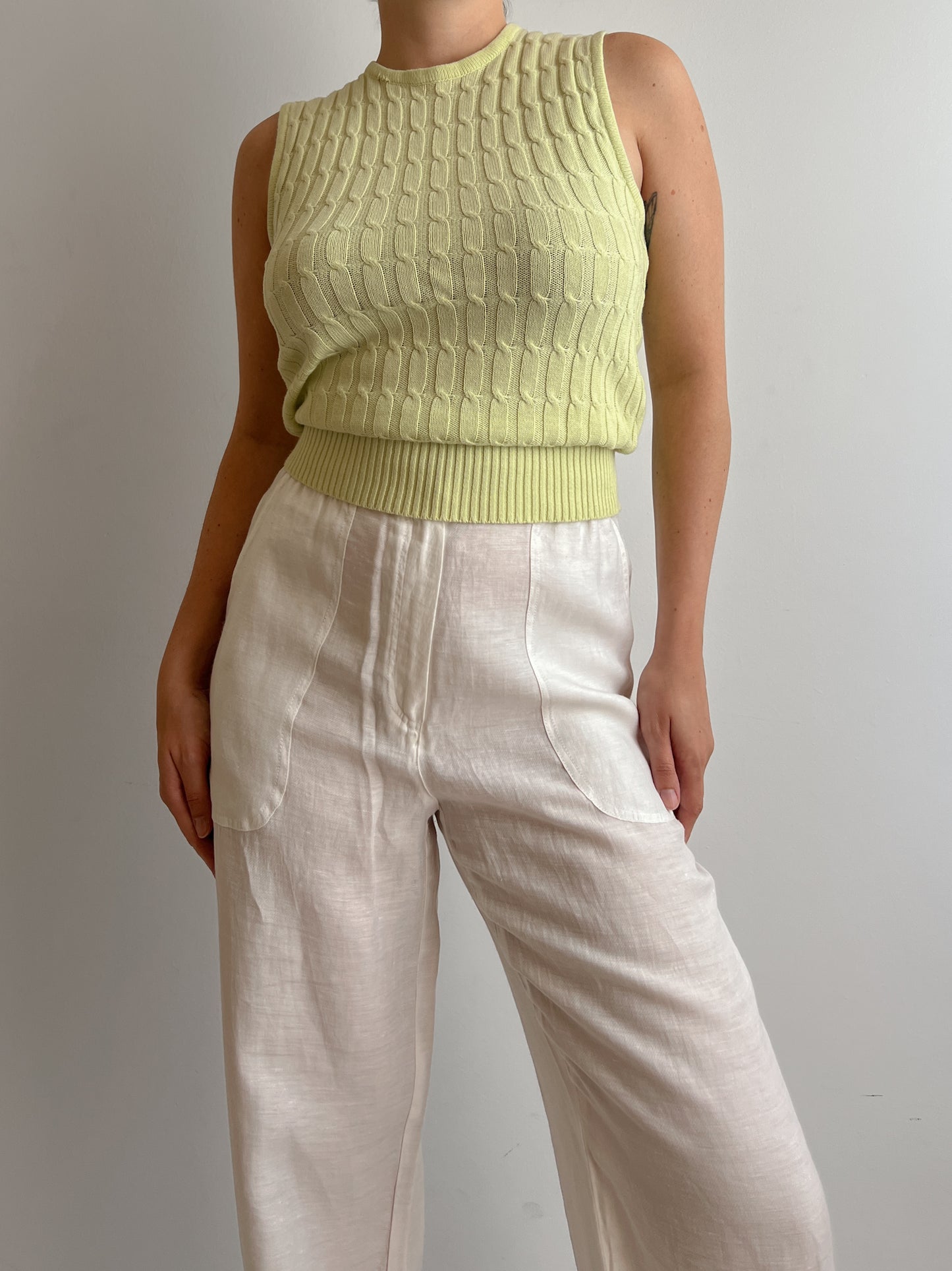 Linen and viscose white pants