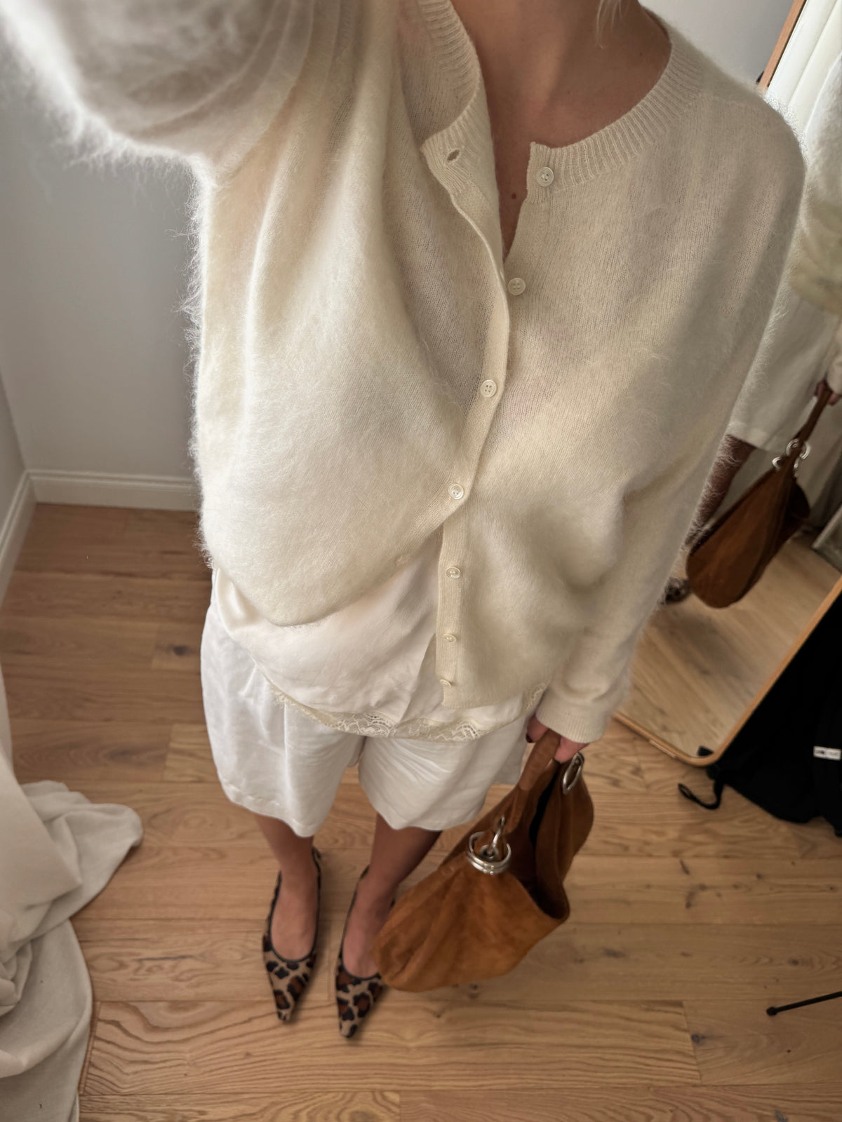 Cardigan in lana e cashmere - Milk
