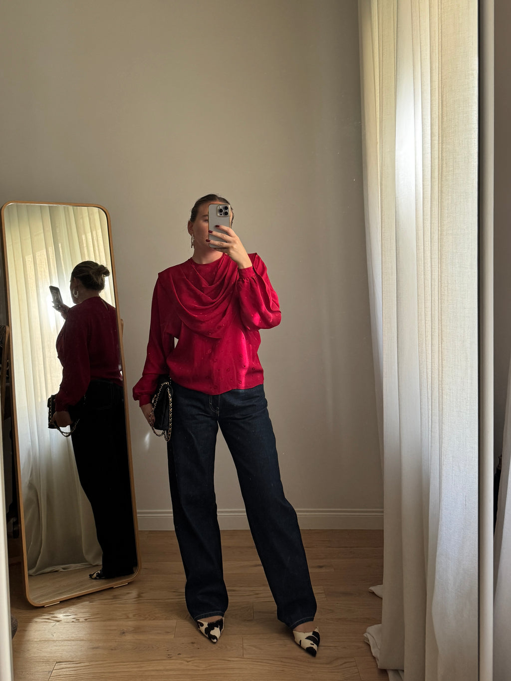 Blusa color fragola in pura seta
