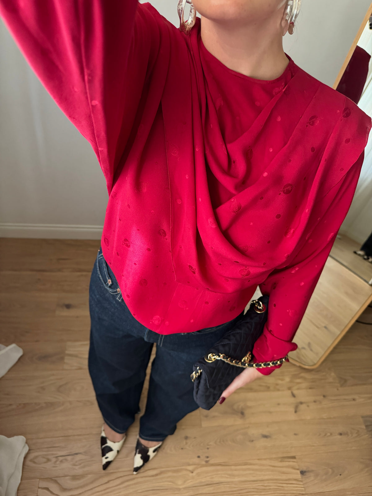 Blusa color fragola in pura seta