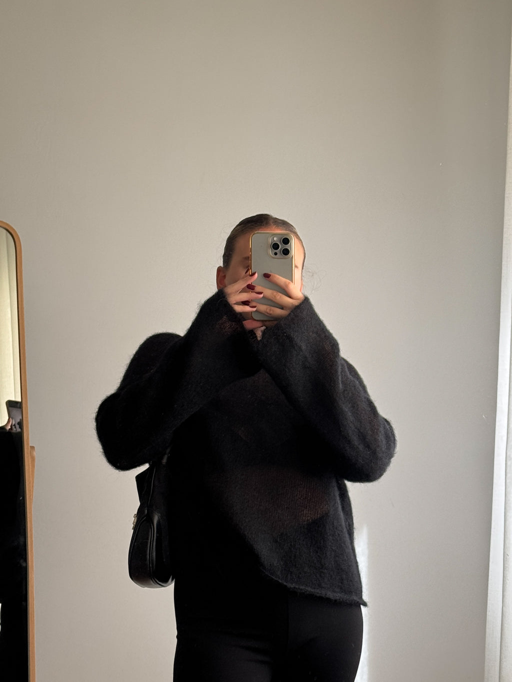 Maglione kid mohair con maniche svasate - Black
