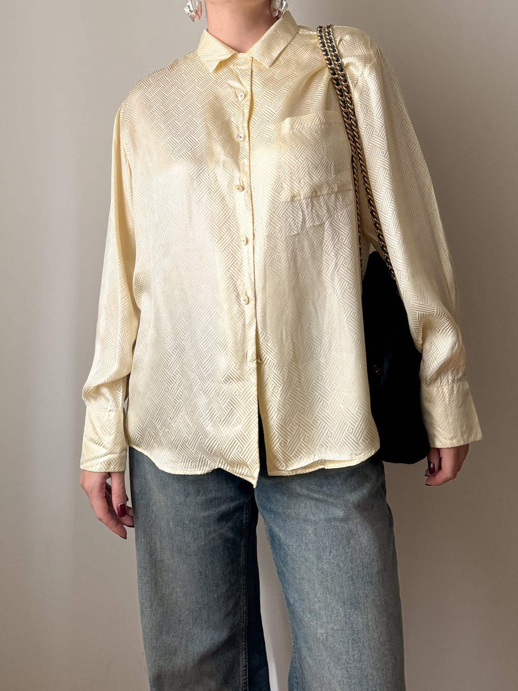 Camicia color burro in pura seta jacquard