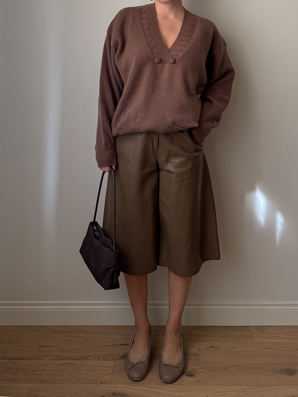 Bermuda color moka in vera pelle