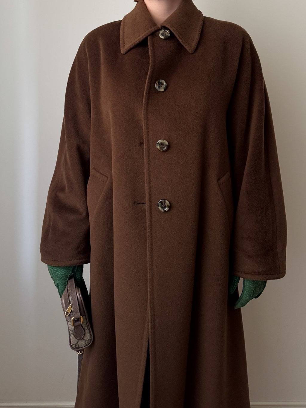 Cappotto Piacenza in pura lana vergine color cioccolato