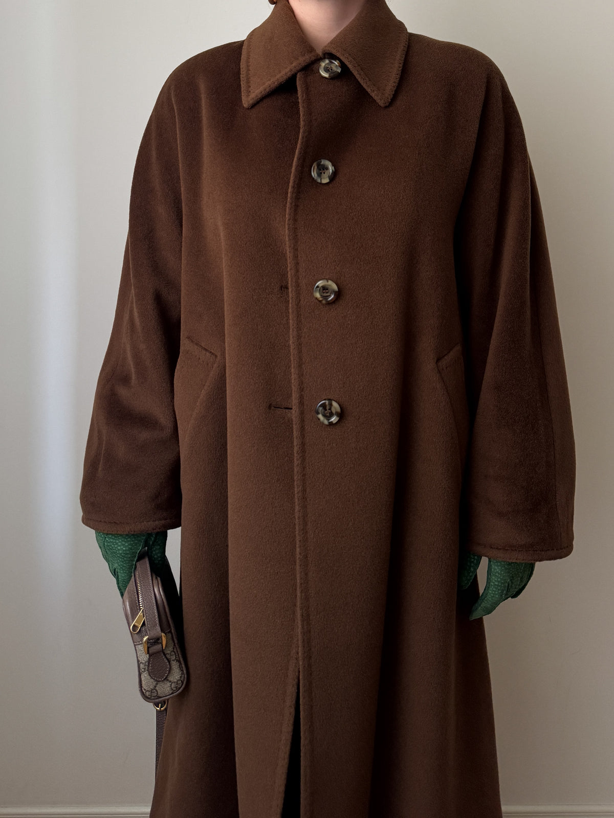 Cappotto Piacenza in pura lana vergine color cioccolato