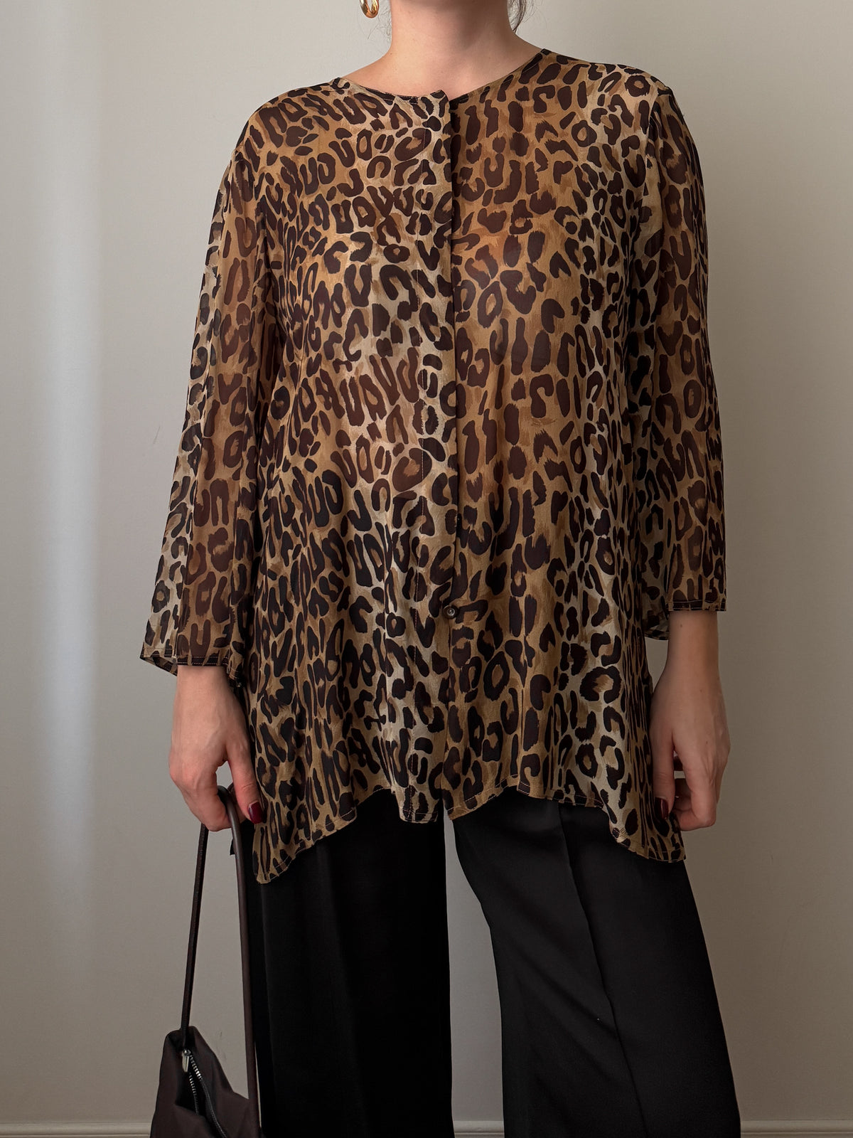 Blusa animalier in pura viscosa