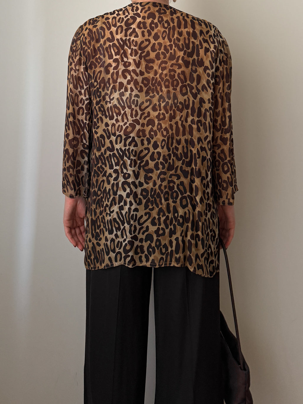 Blusa animalier in pura viscosa