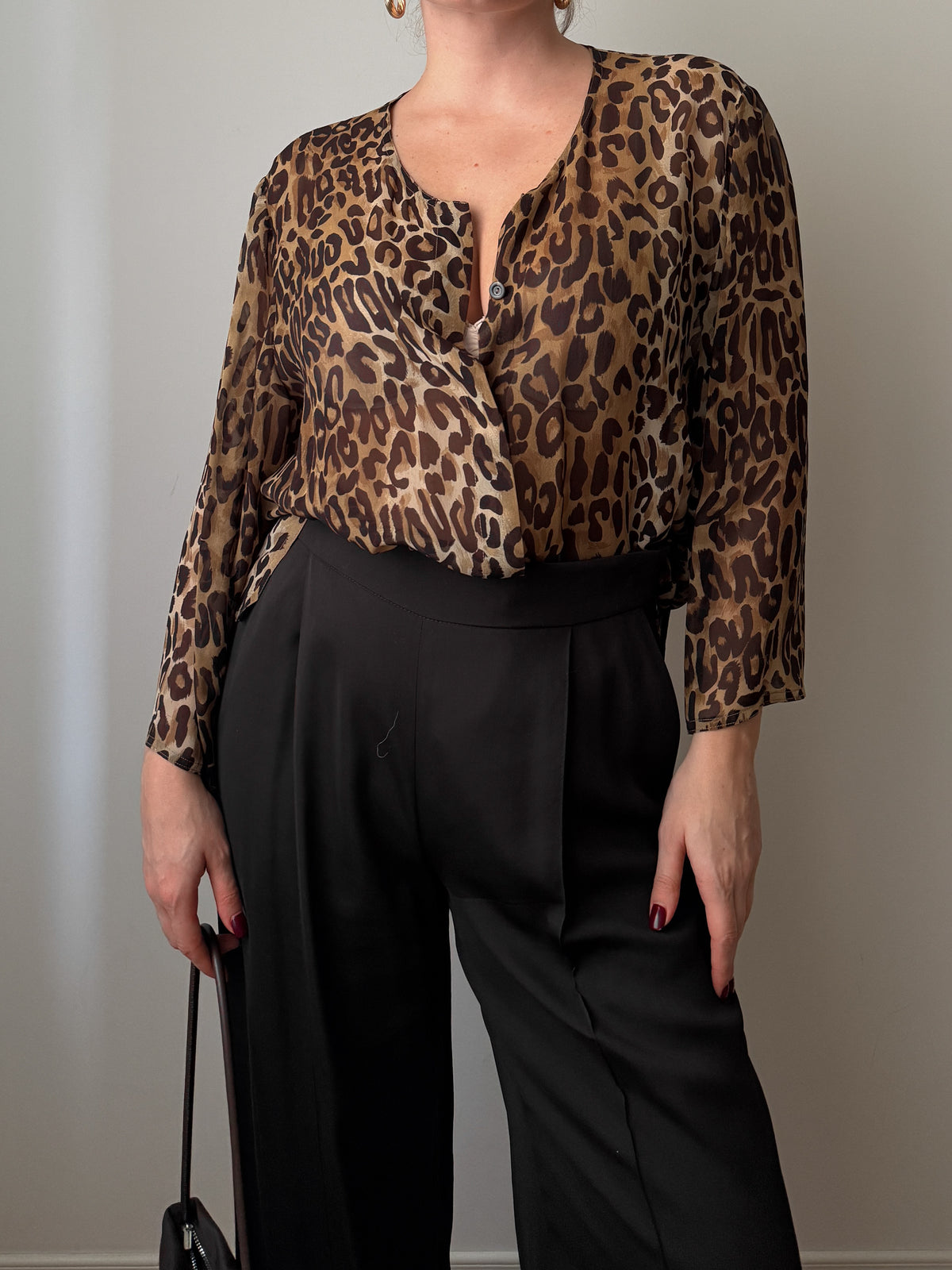 Blusa animalier in pura viscosa