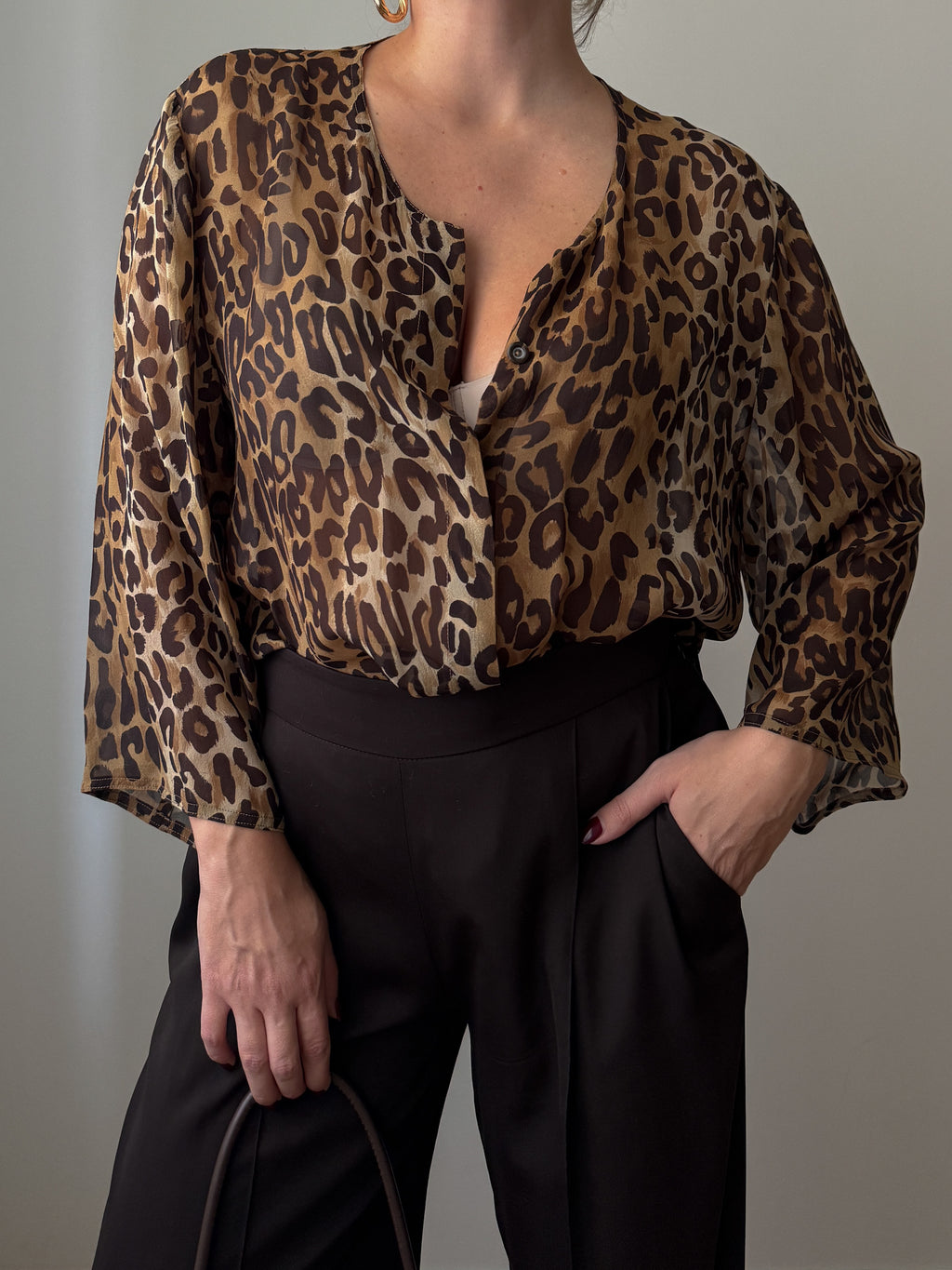 Blusa animalier in pura viscosa