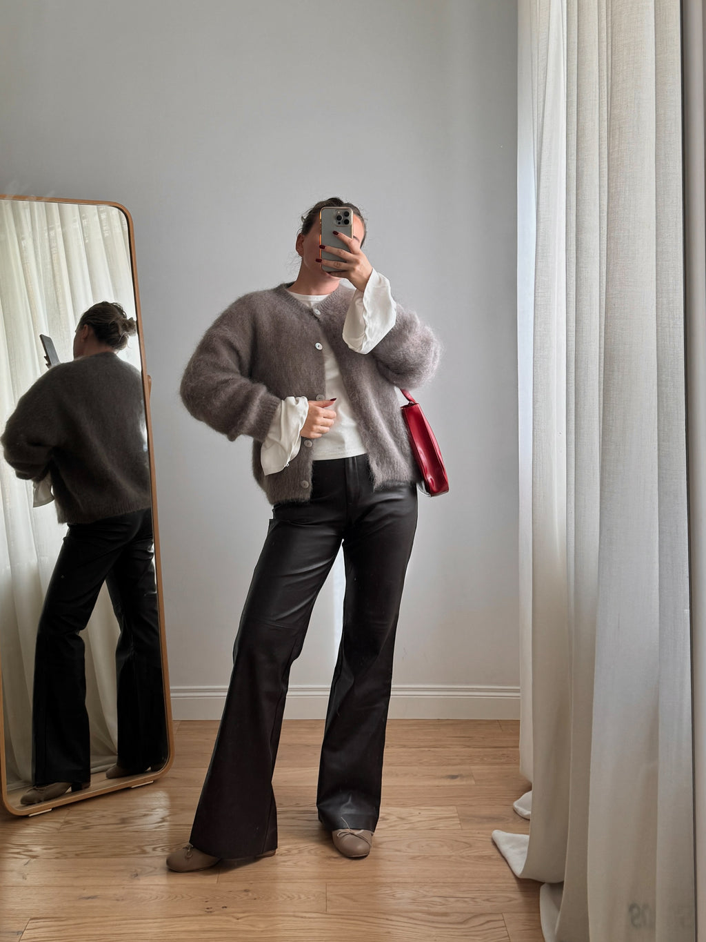 Cardigan in kid mohair - Taupe