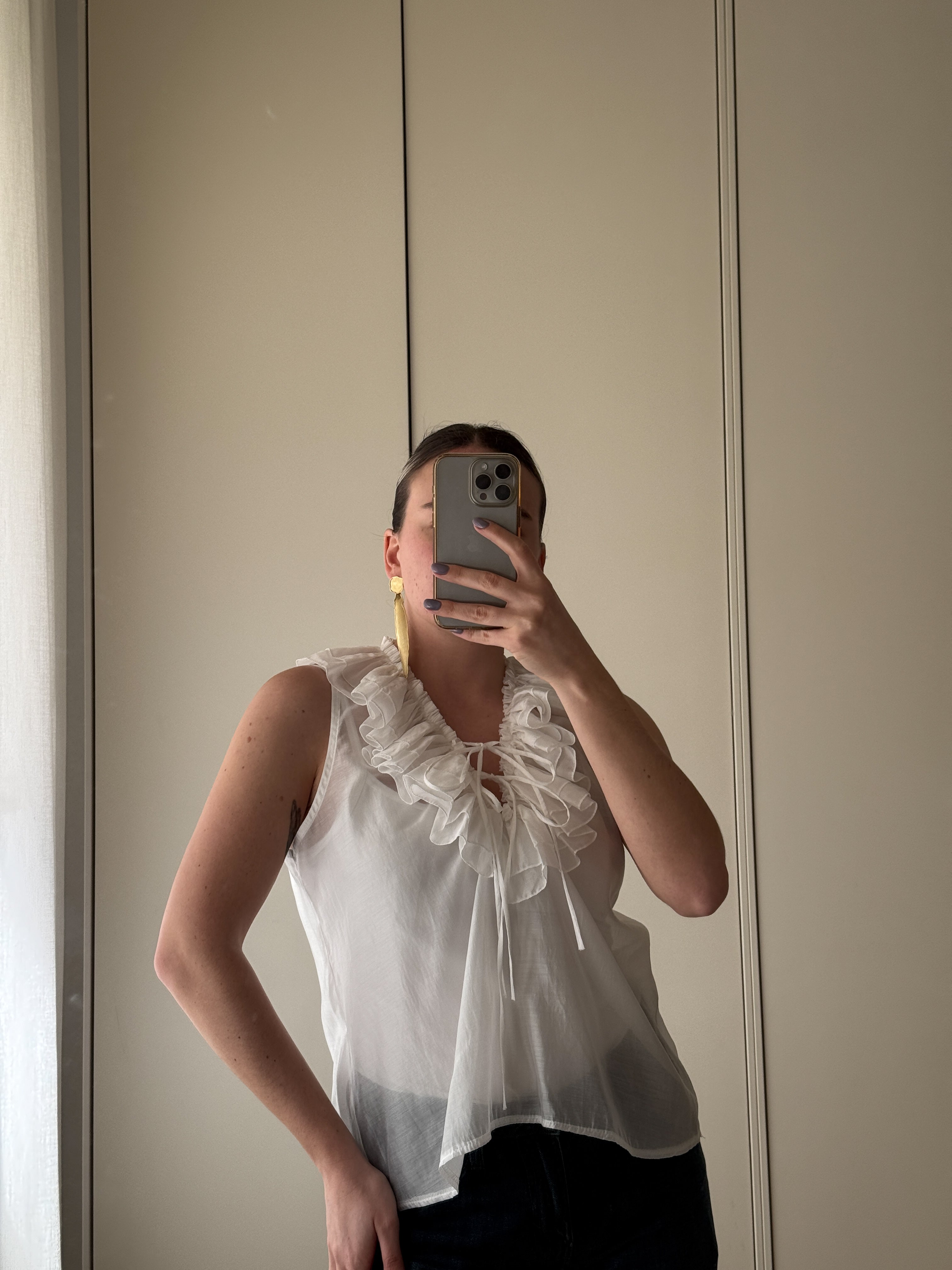 Top con rouches in cotone leggero
