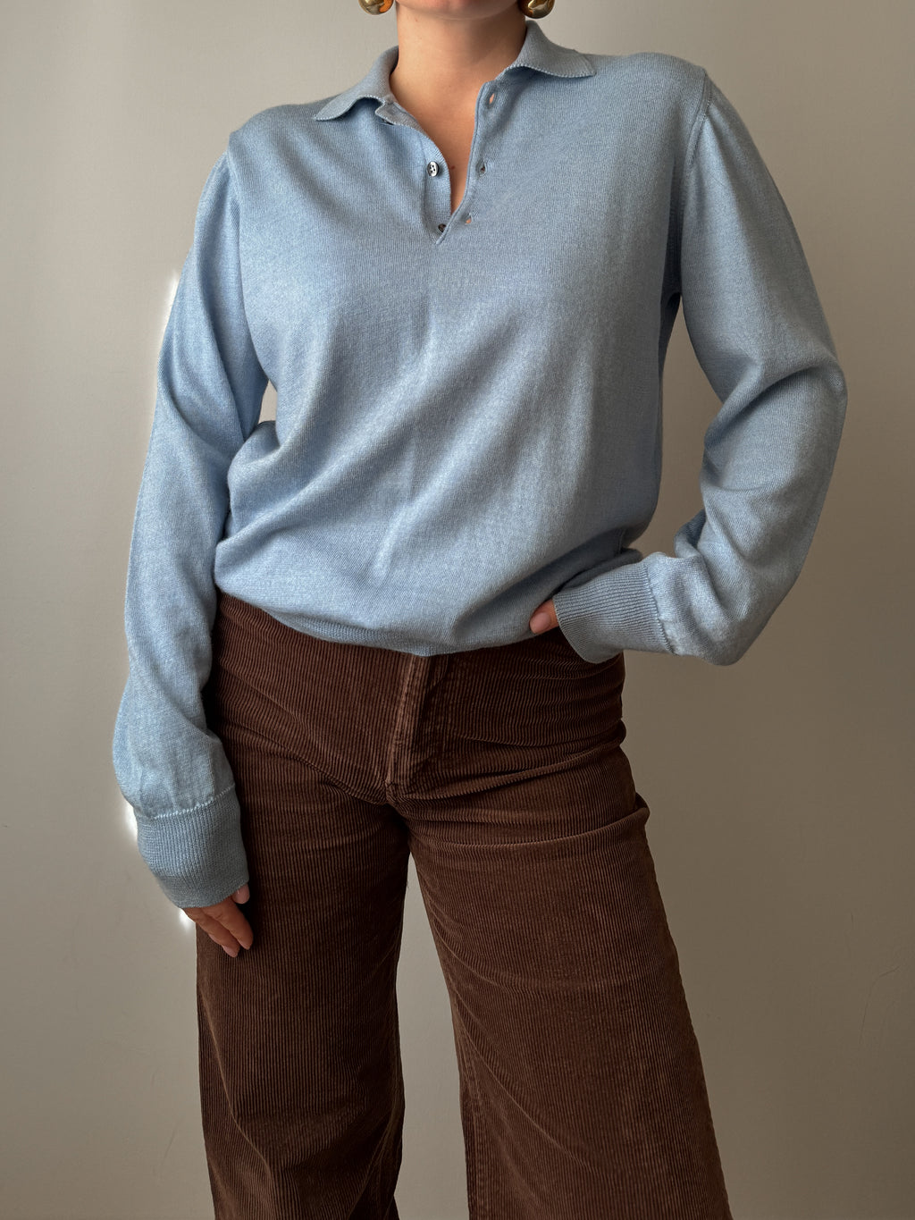 Maglione polo in pura lana vergine azzurro polvere