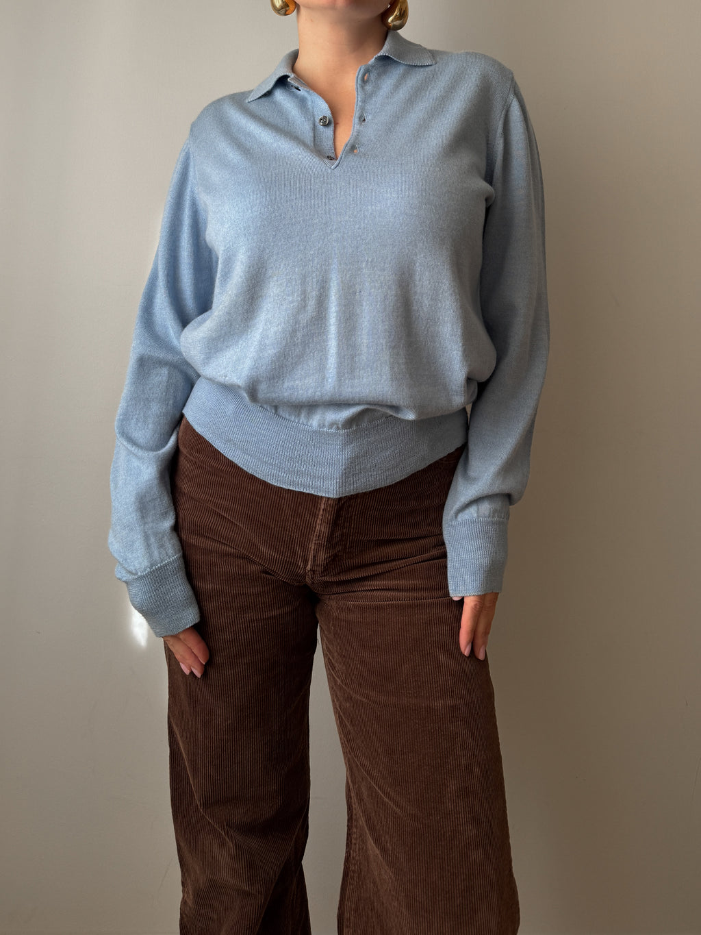 Maglione polo in pura lana vergine azzurro polvere