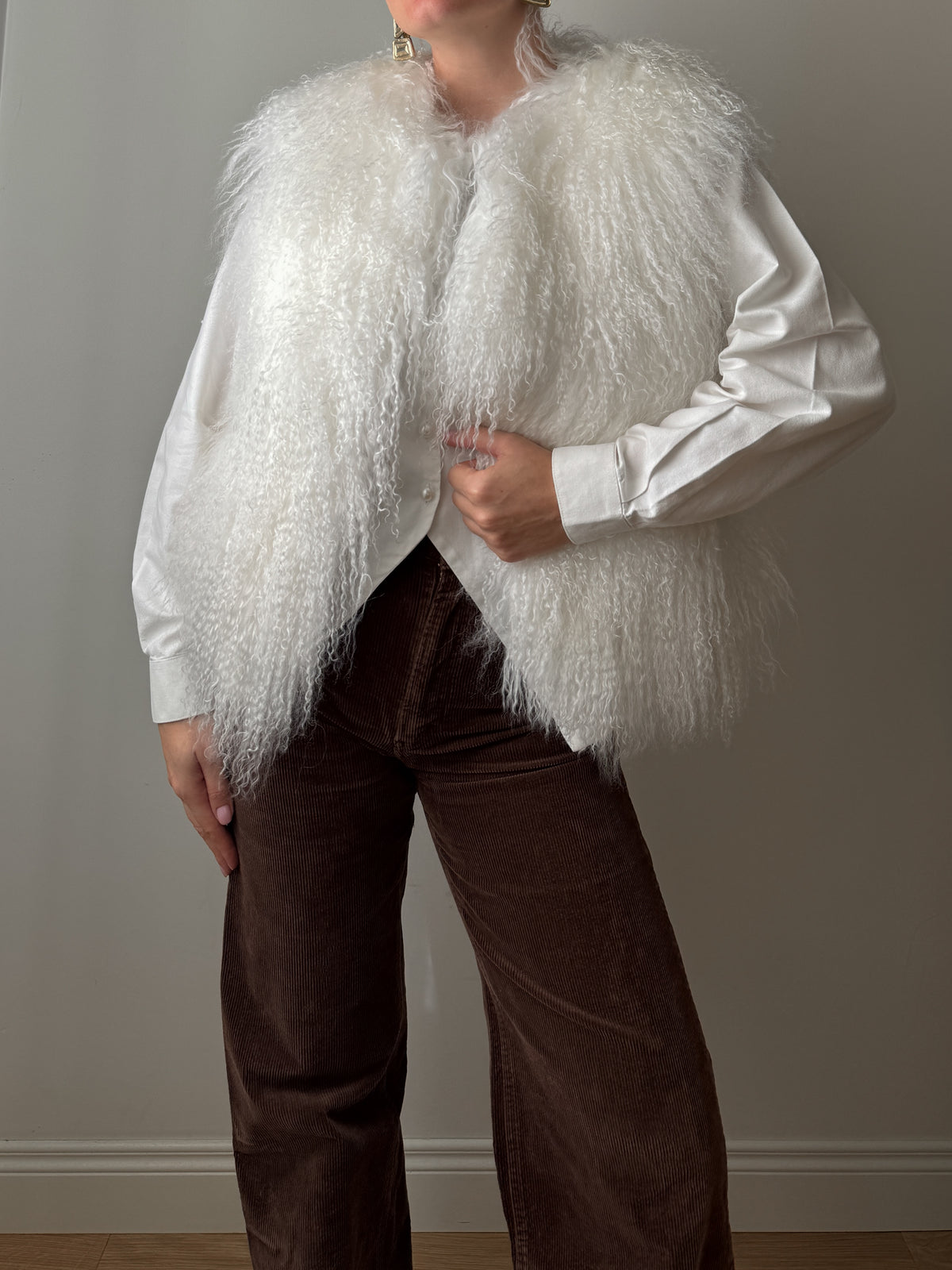 Gilet in pelliccia di mongolia bianco