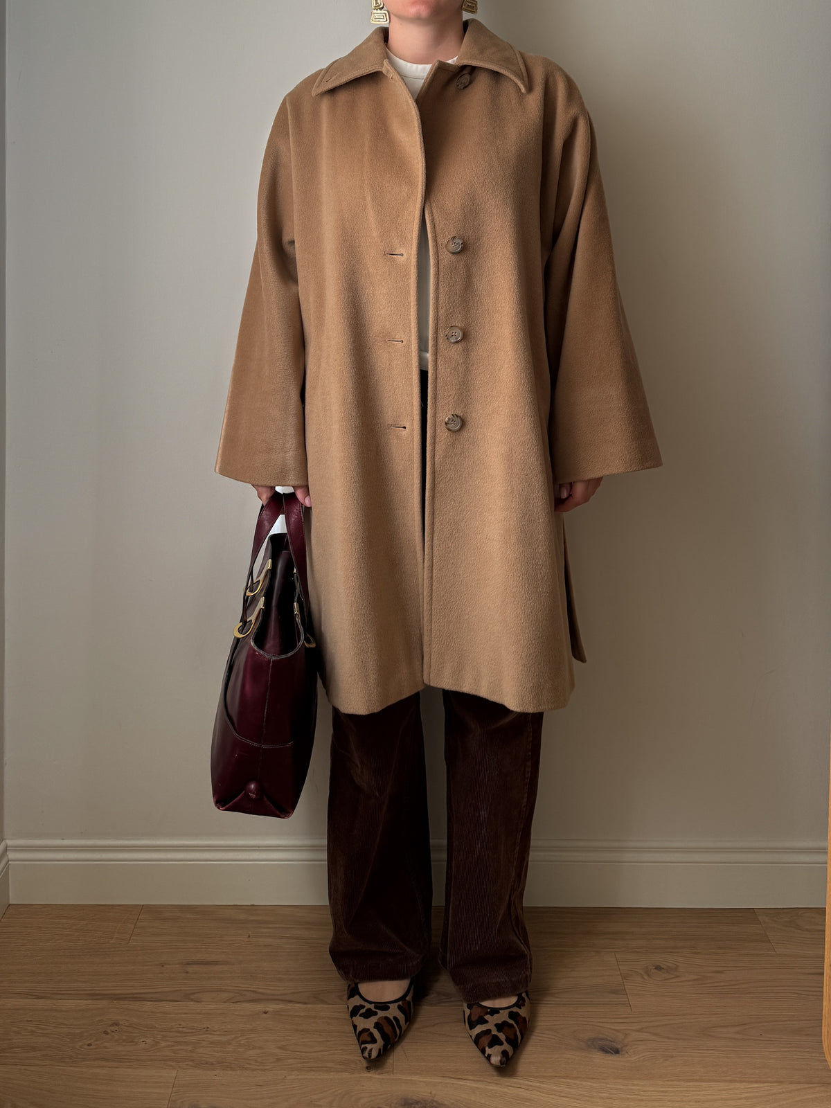 Cappotto Max Mara in lana vergine cammello