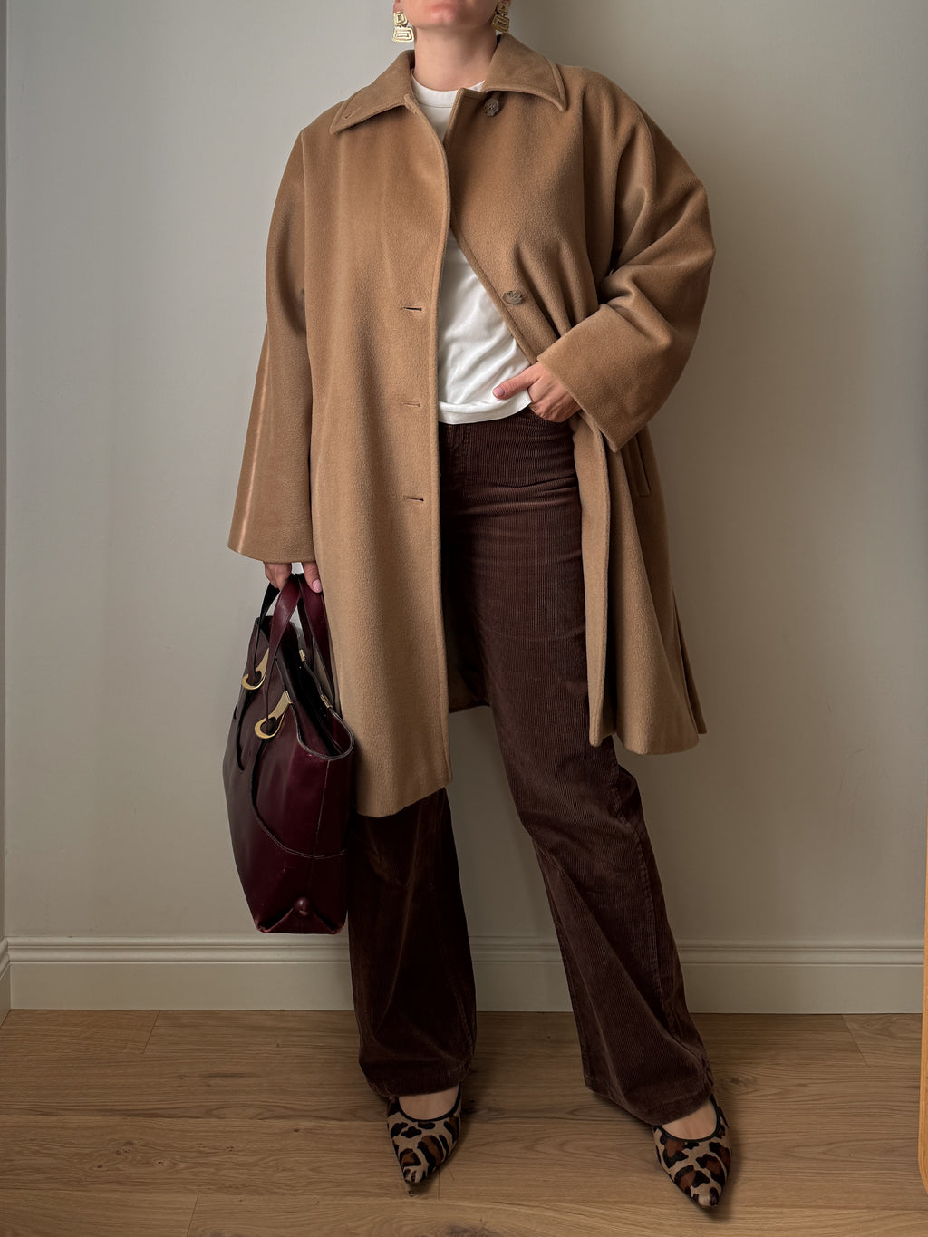 Cappotto Max Mara in lana vergine cammello