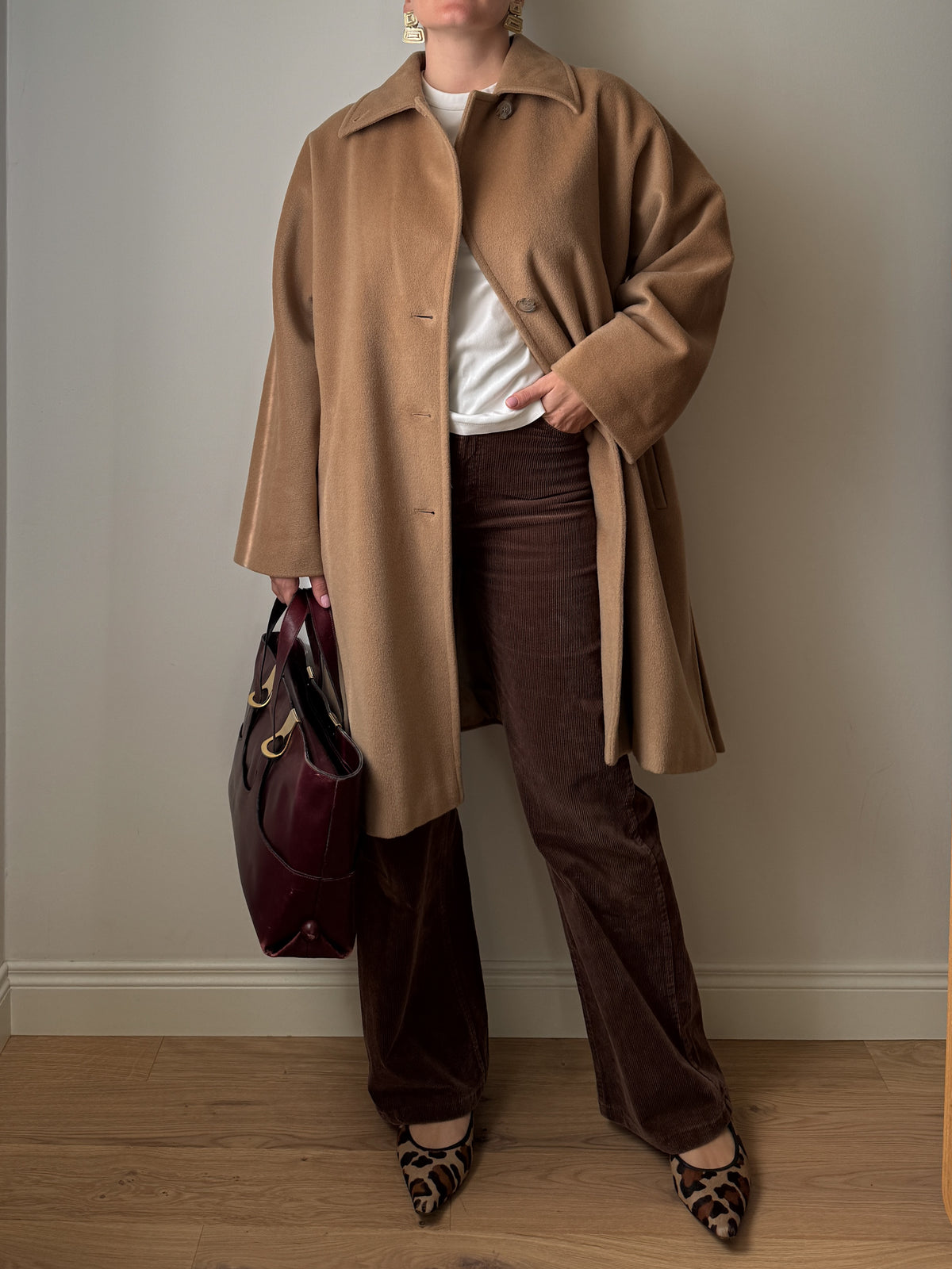 Cappotto Max Mara in lana vergine cammello